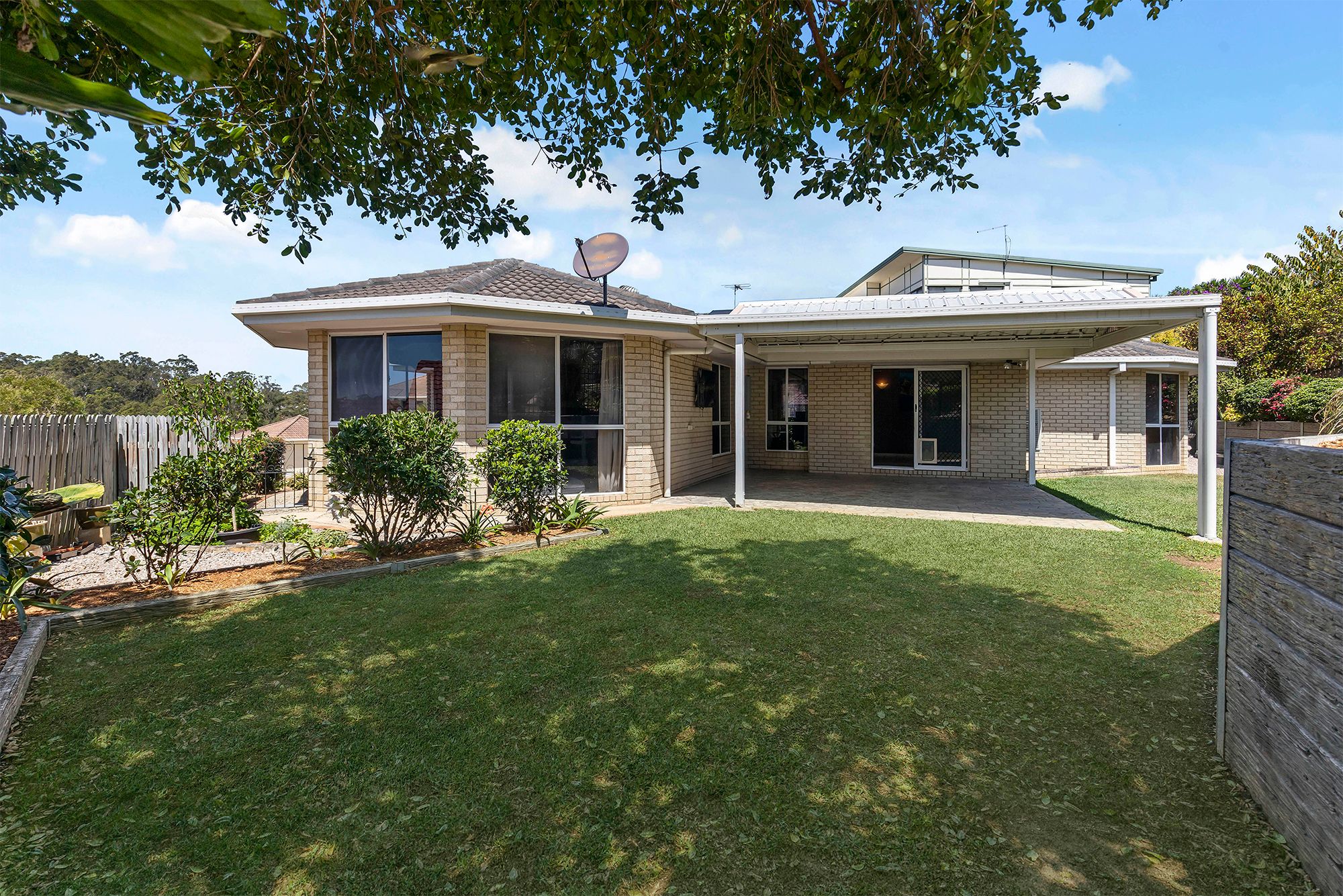 50 Oxford Crescent, Bridgeman Downs, QLD 4035