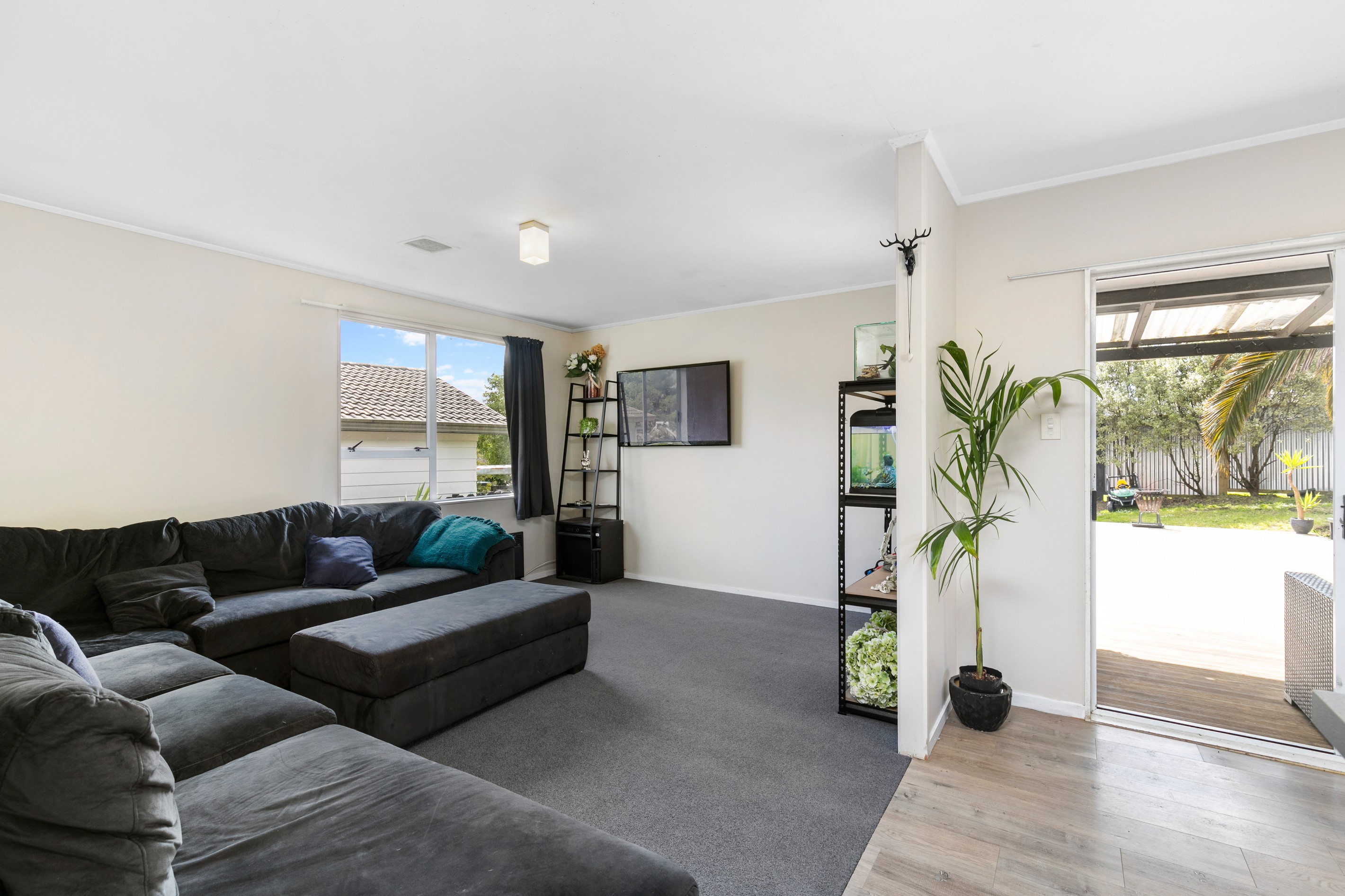 12 Borich Road, Sunnyvale, Waitakere City