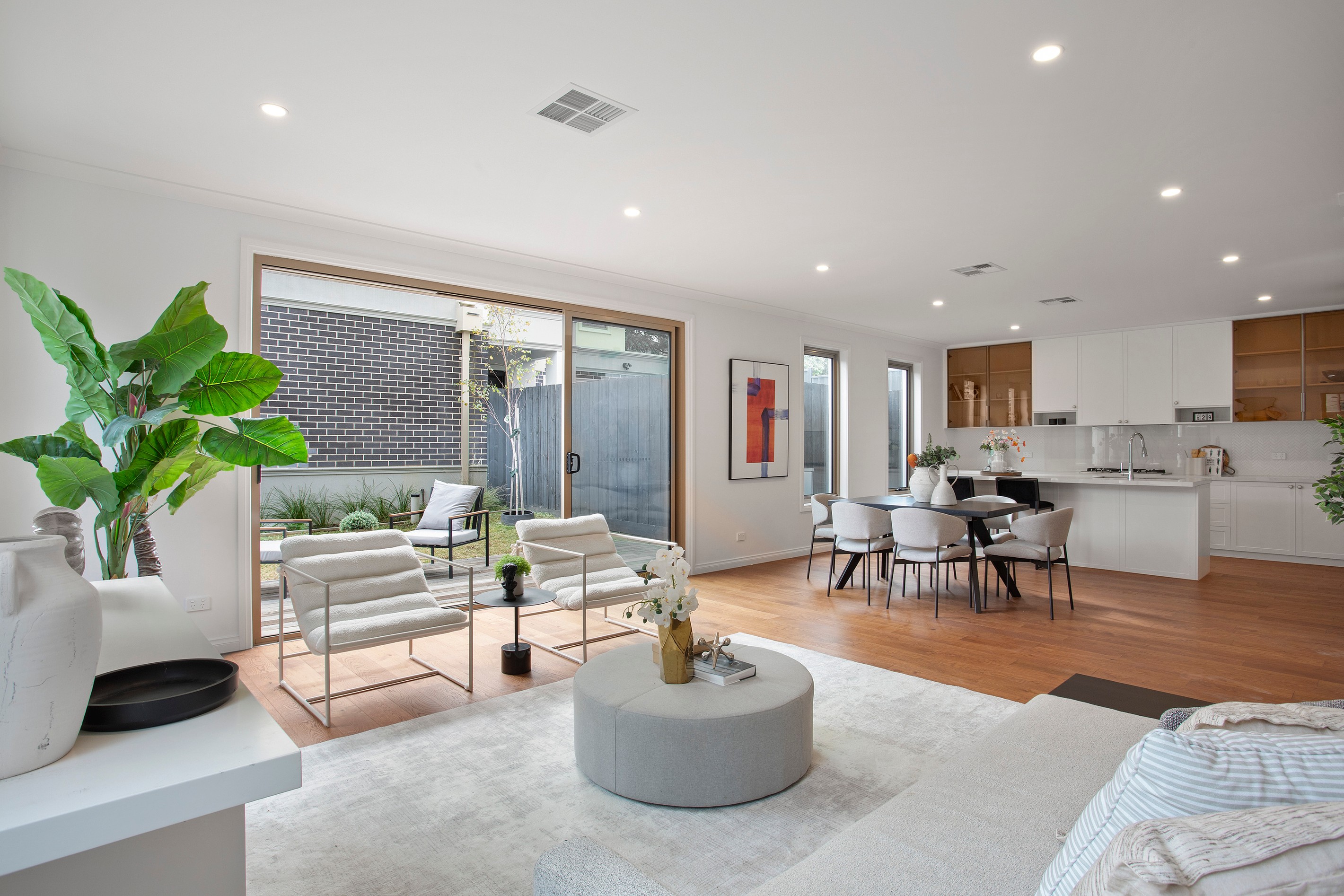 23 Boronia Grove, Doncaster East, VIC 3109