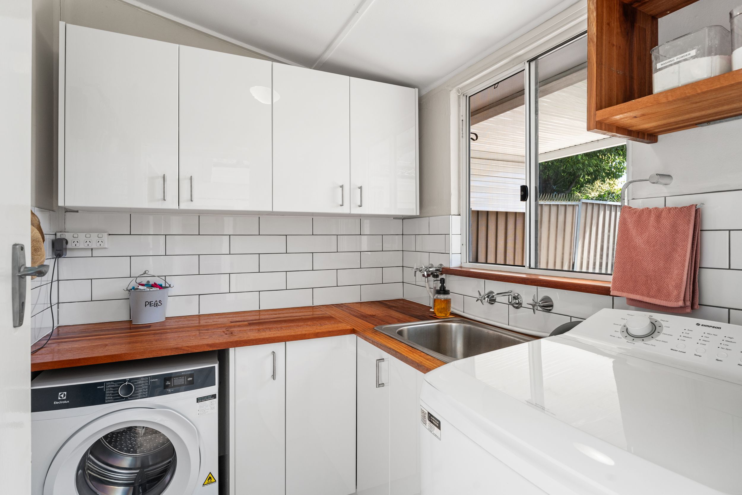 37 William Street, Cambridge Park, NSW