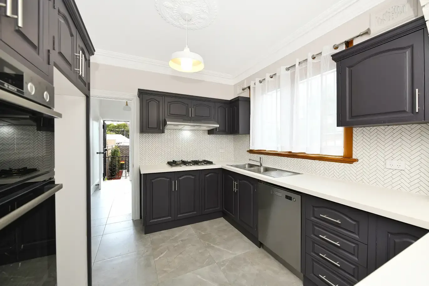 220 Albany Road, Stanmore, NSW 2048