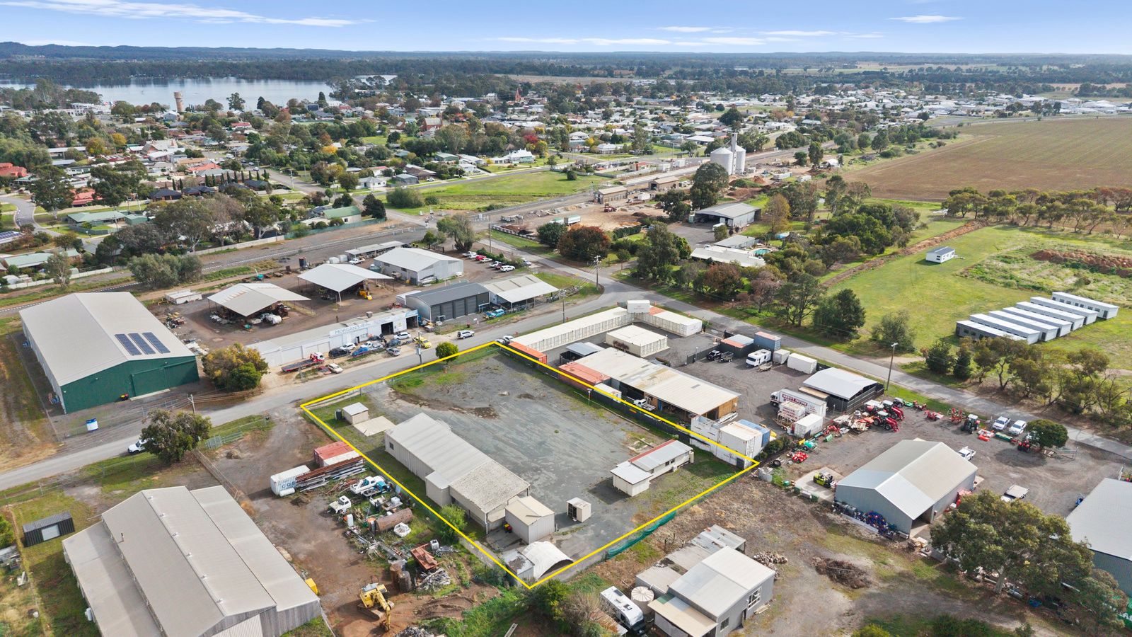 4 Industrial Crescent — photo from Ray White Nagambie