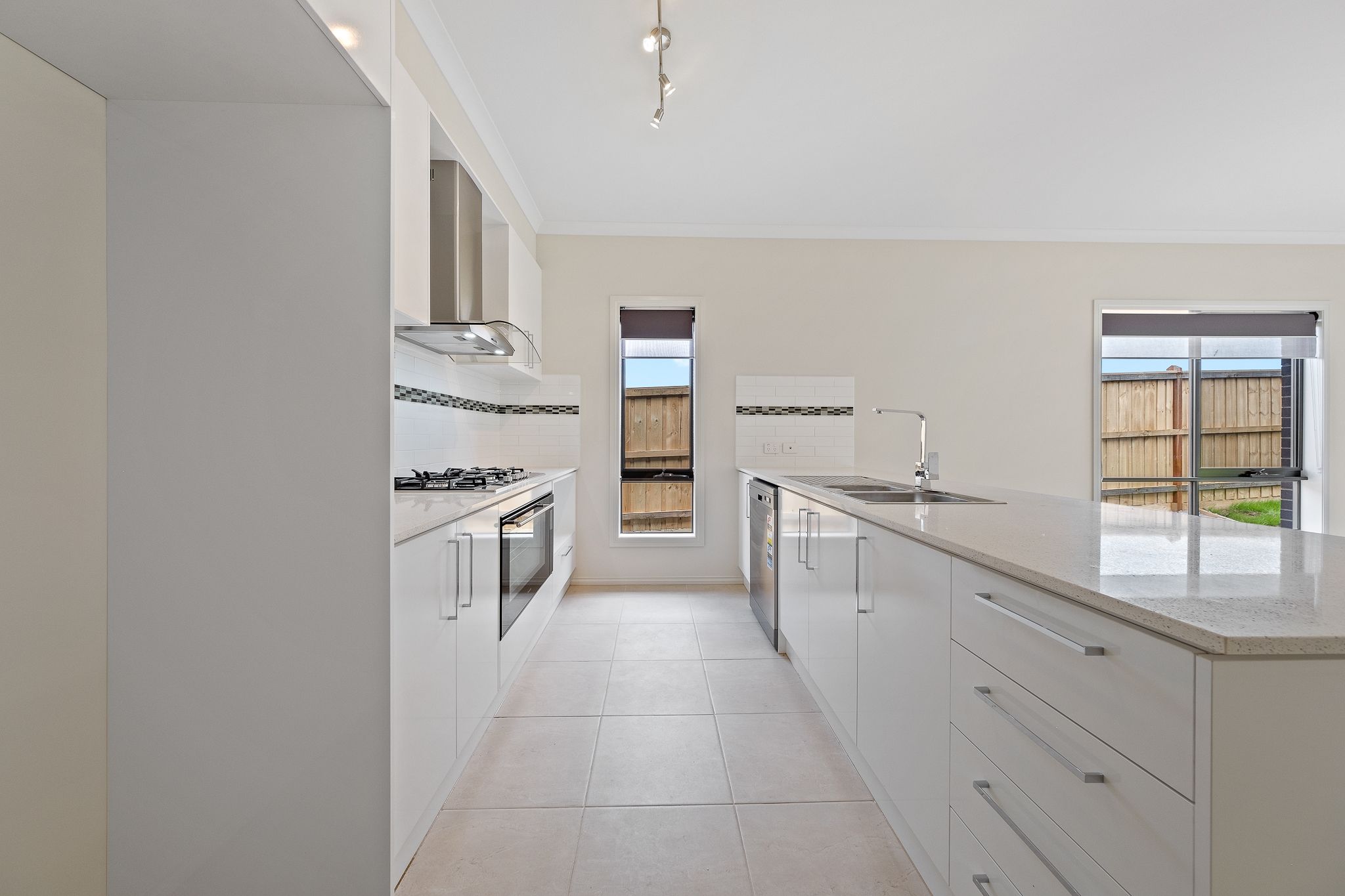 1 Grayling Lane, Clyde North, VIC 3978