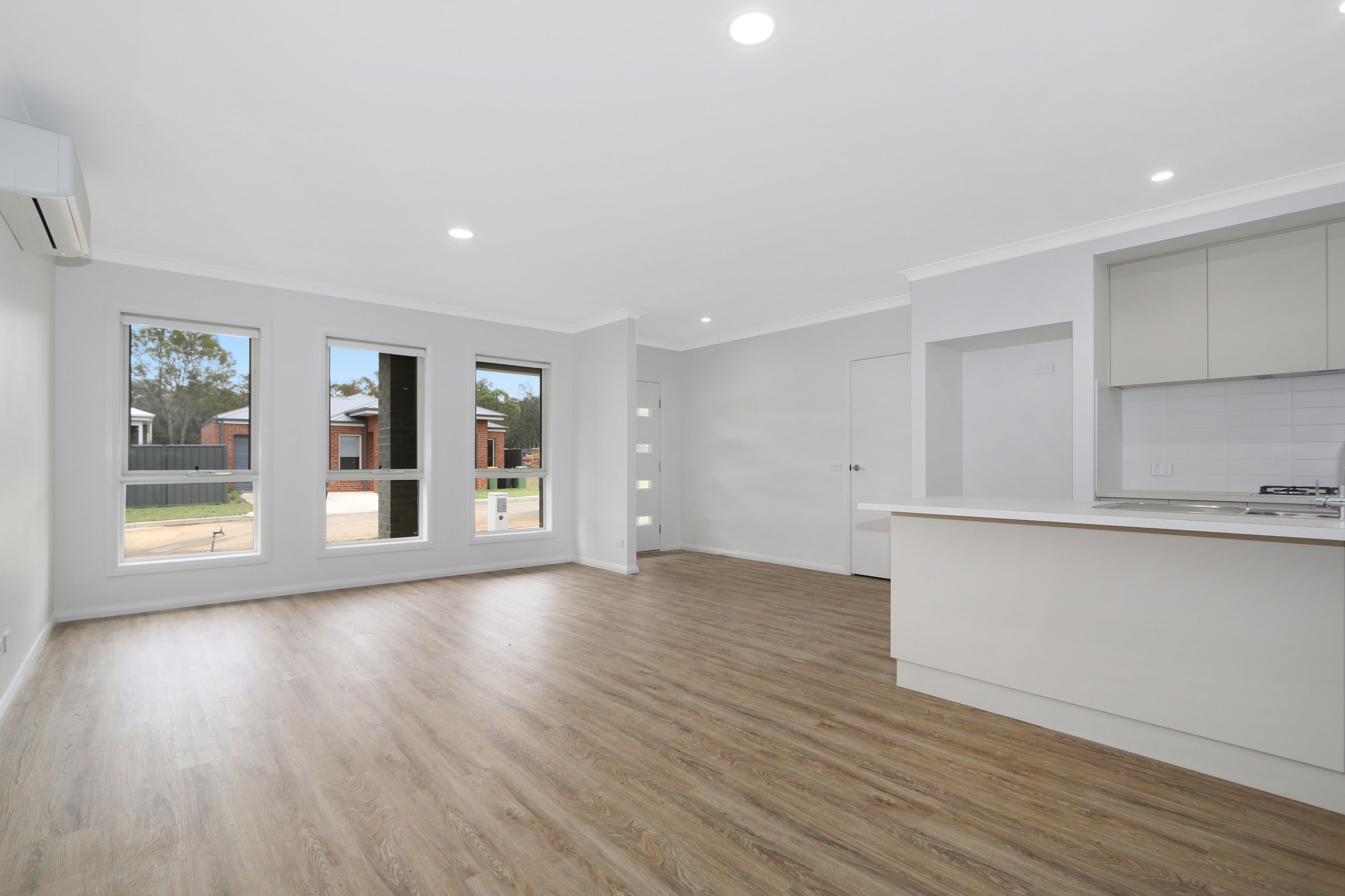 21 Grammar Drive, Lavington, NSW 2641