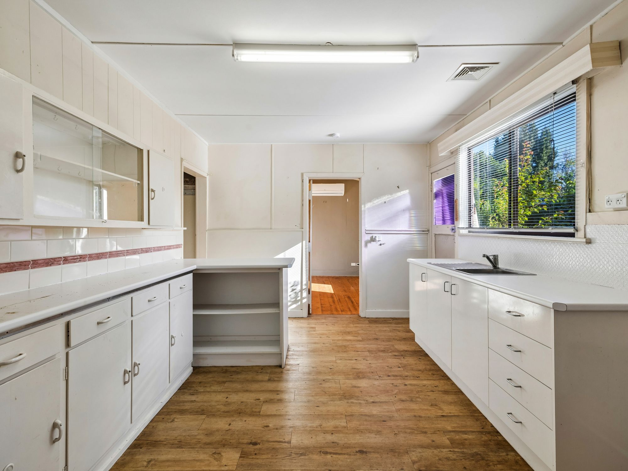 14 Stewart Street — photo 8 of 17