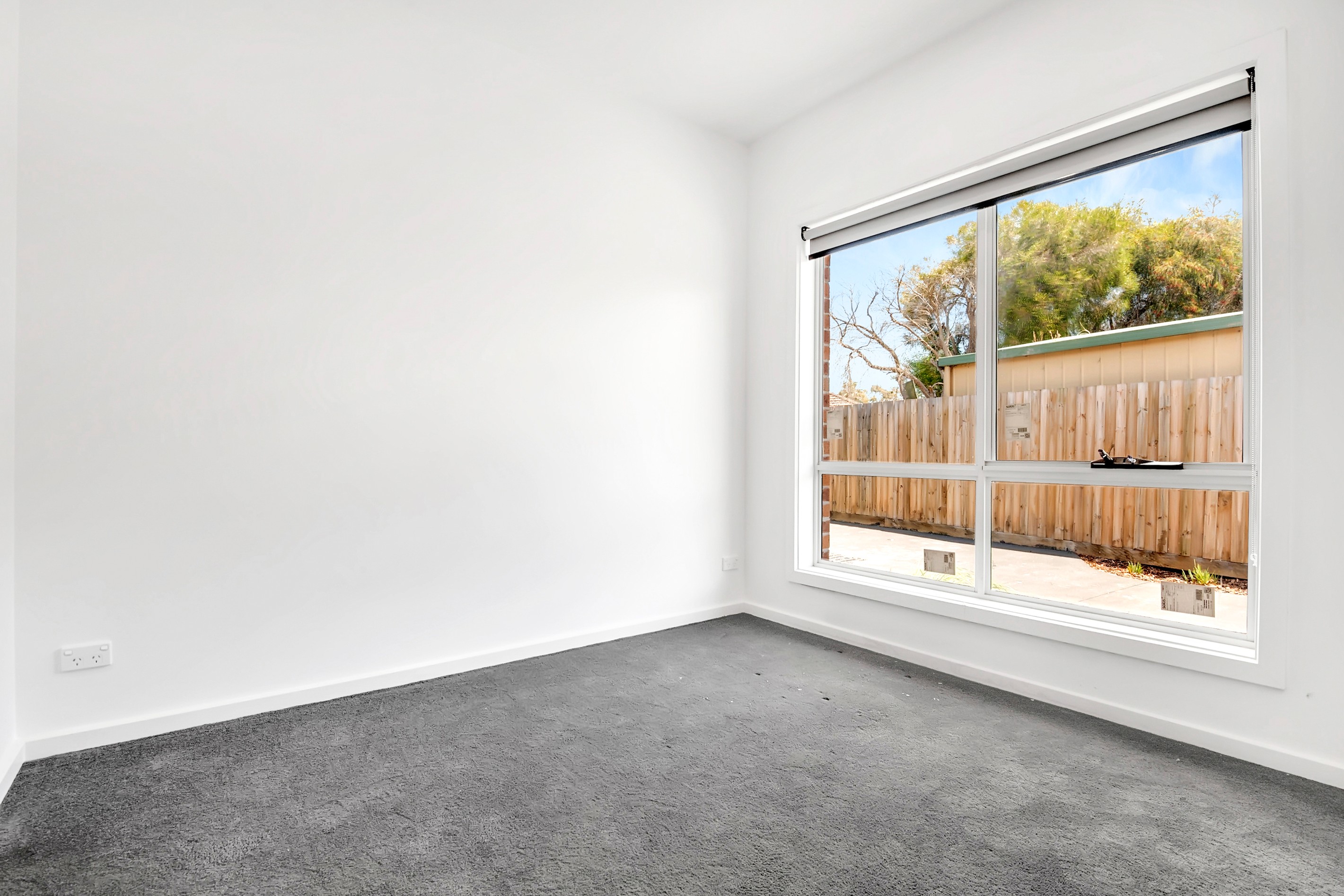 2/27 Bickley Avenue, Thomastown, VIC 3074