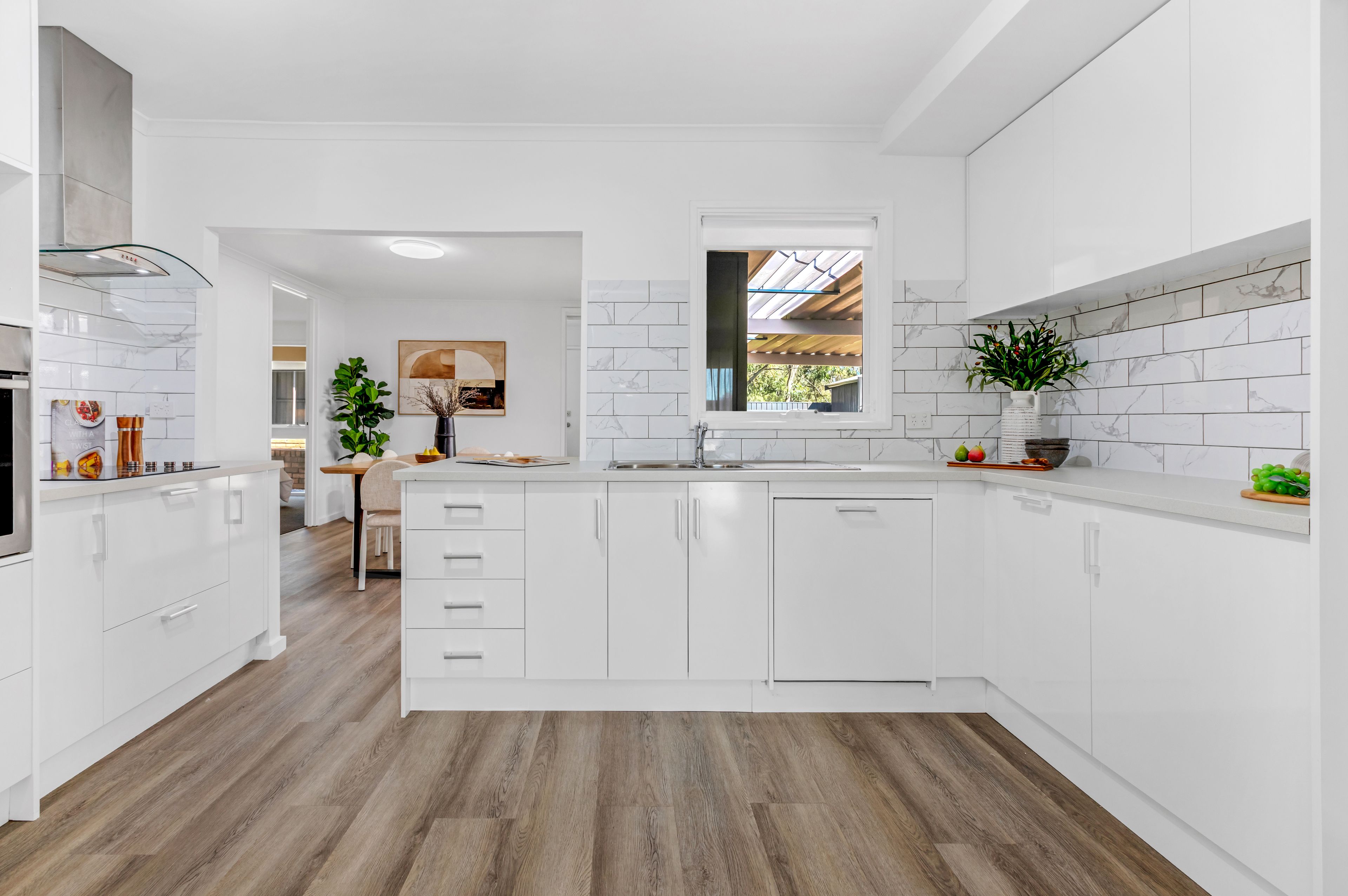 16 Vitana Court — photo 8 of 22