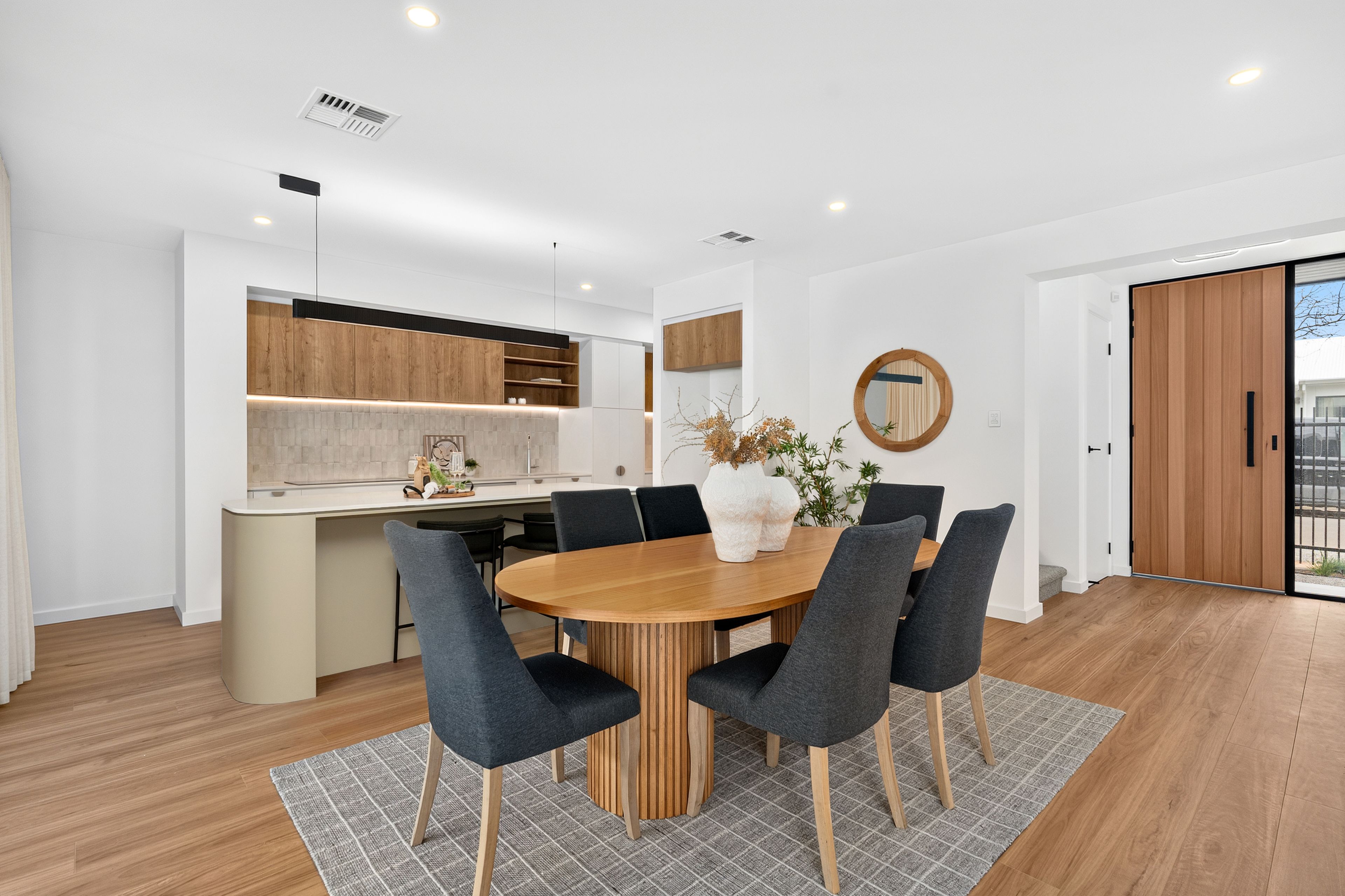 8 McArthur Street — photo 12 of 30