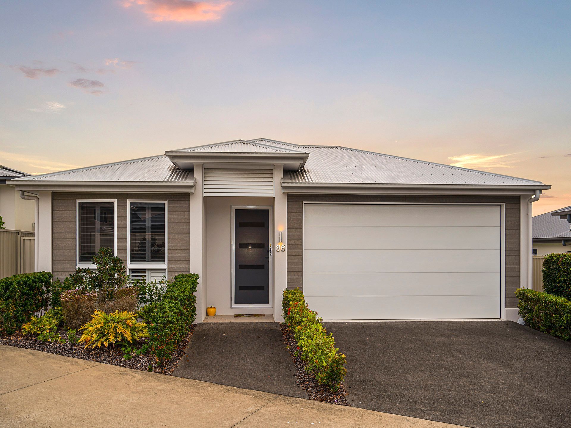 6 Charlston Place, Kuluin QLD 4558