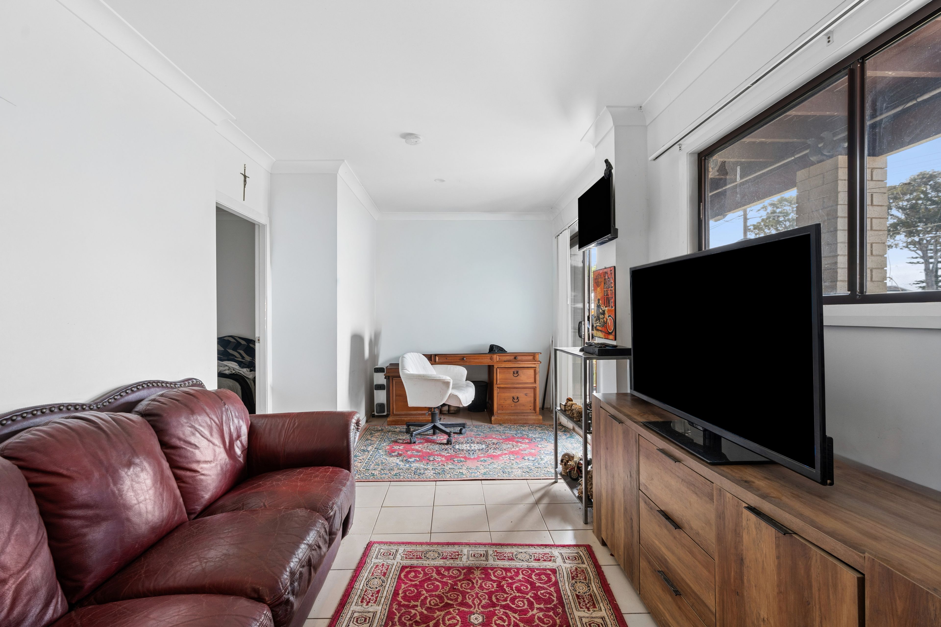 21 Scott Road — photo 13 of 21