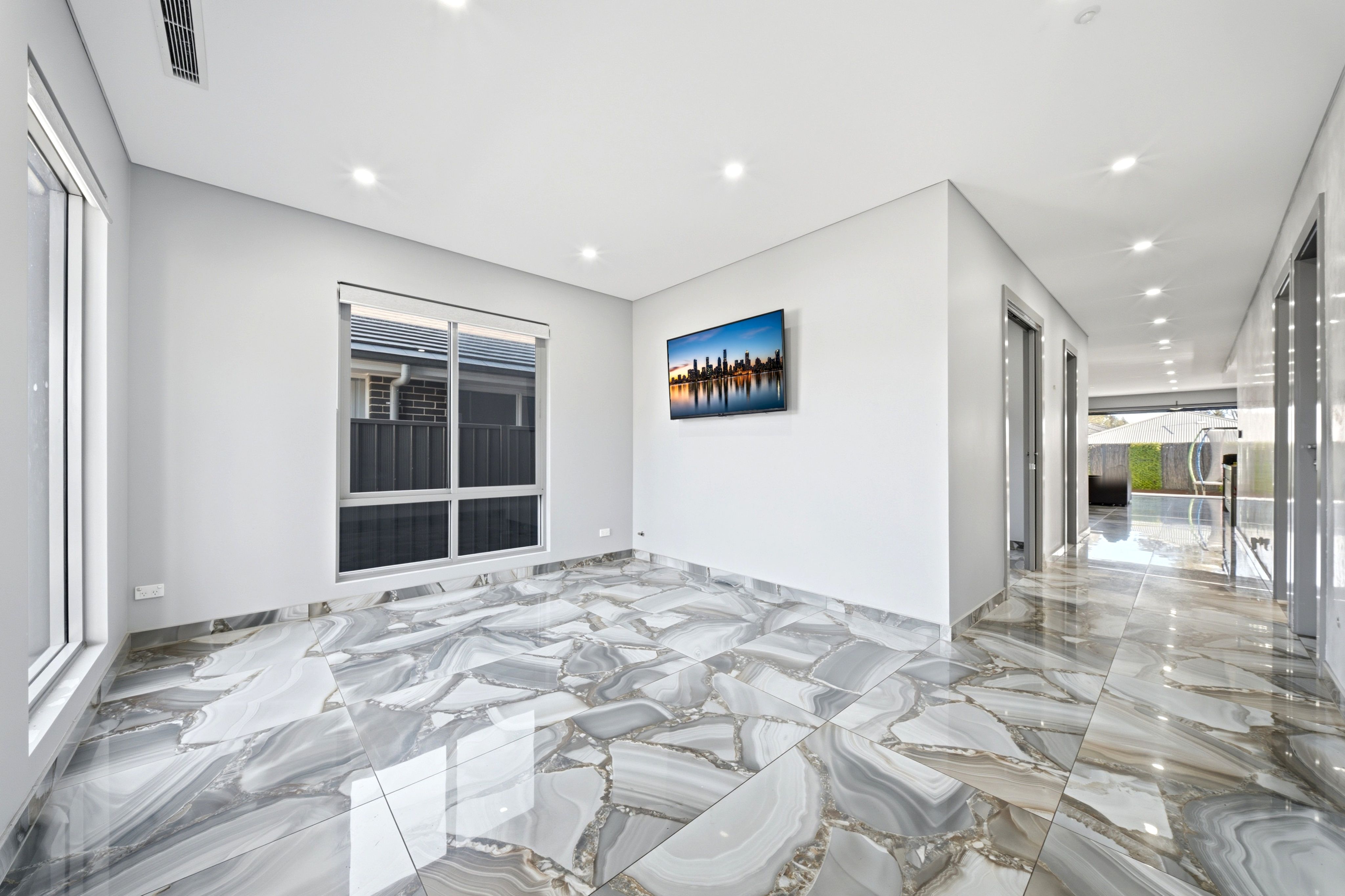 7 Flaxen Street — photo 7 of 24