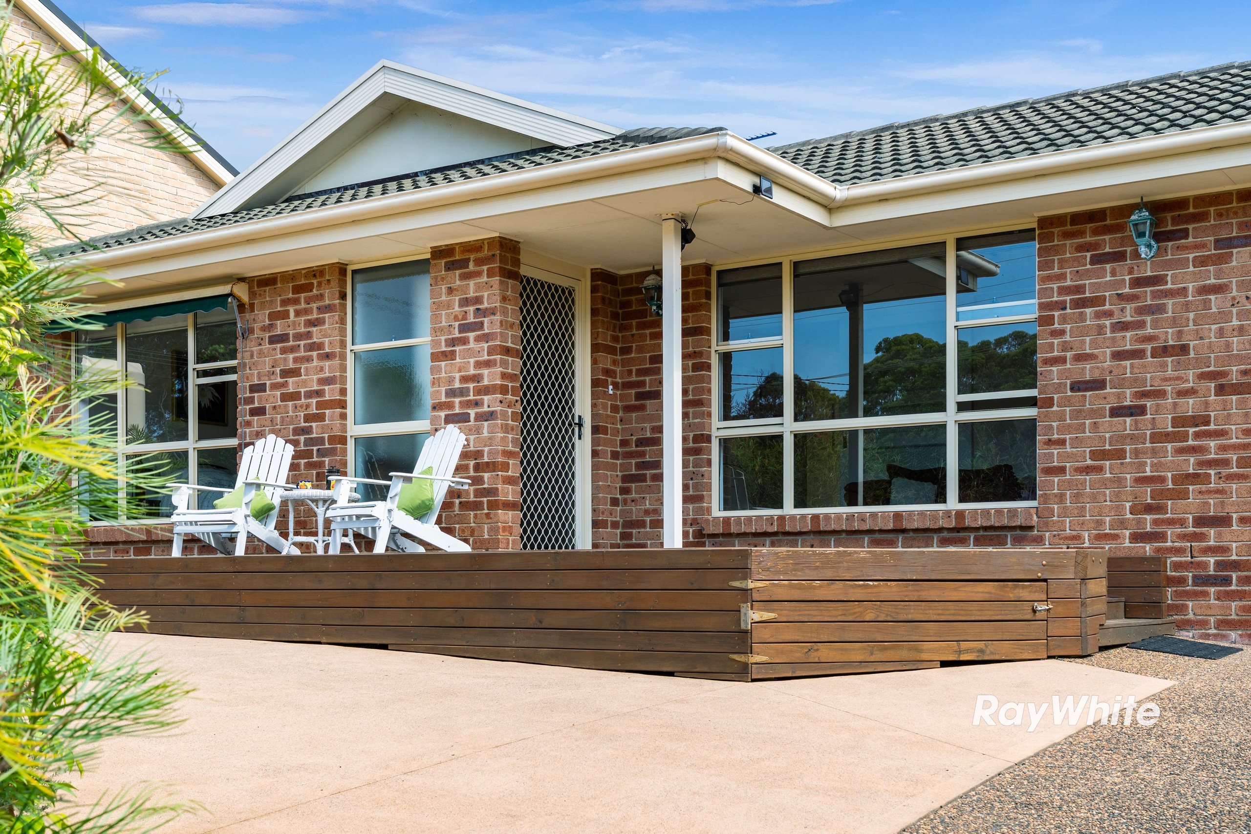 35 Leo Drive, Narrawallee, NSW 2539