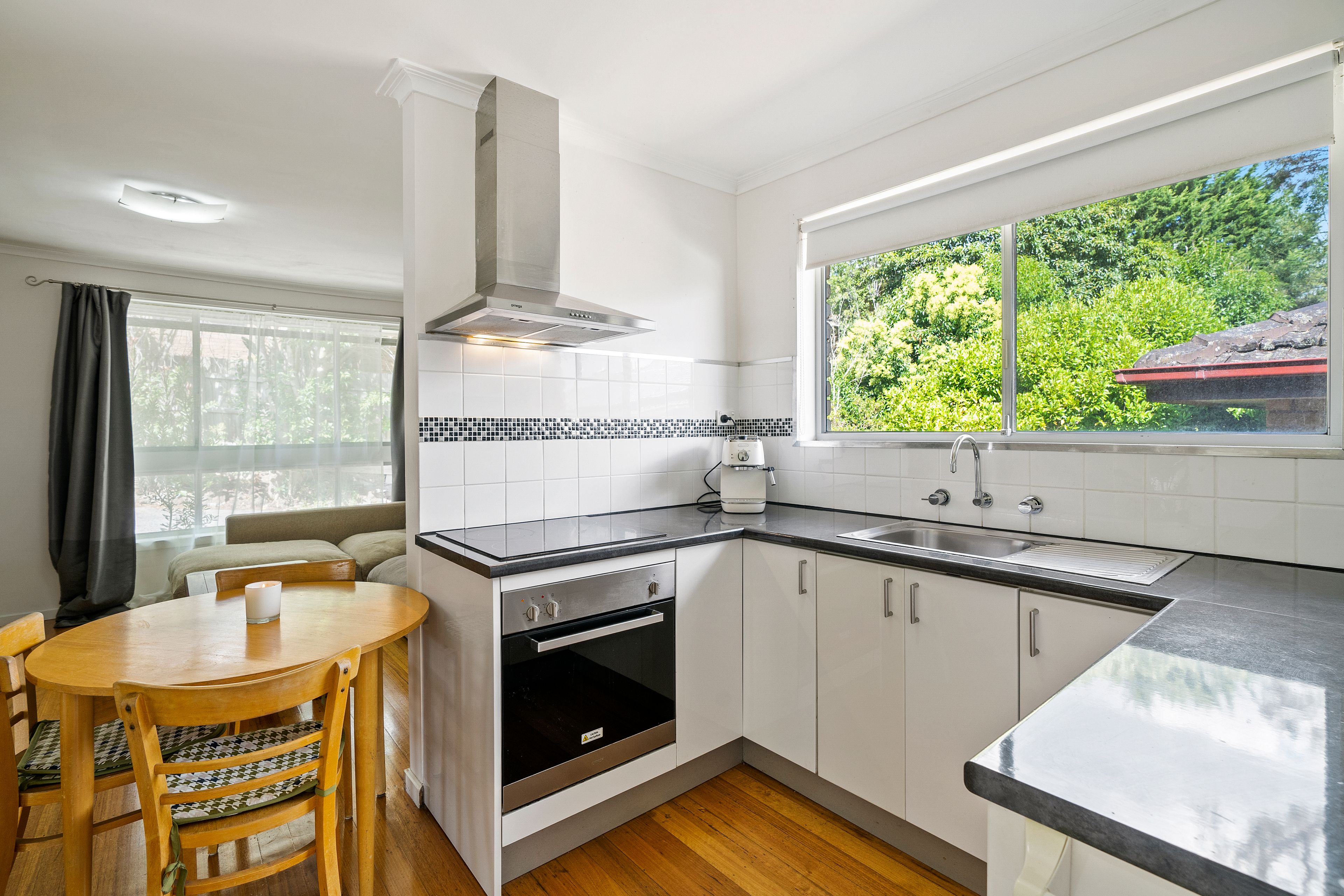 1/10 Clematis Avenue, Ferntree Gully, VIC 3156