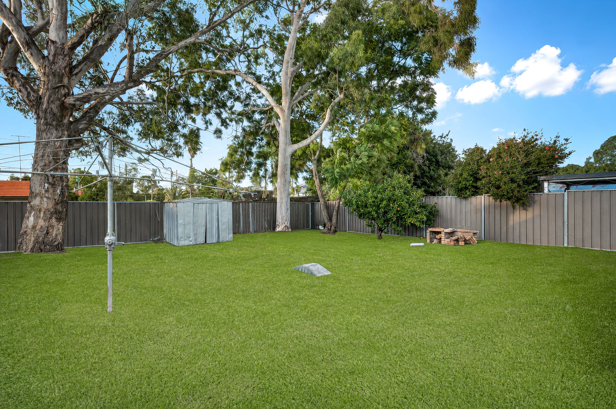 39 Kenny Avenue — photo 11 of 12