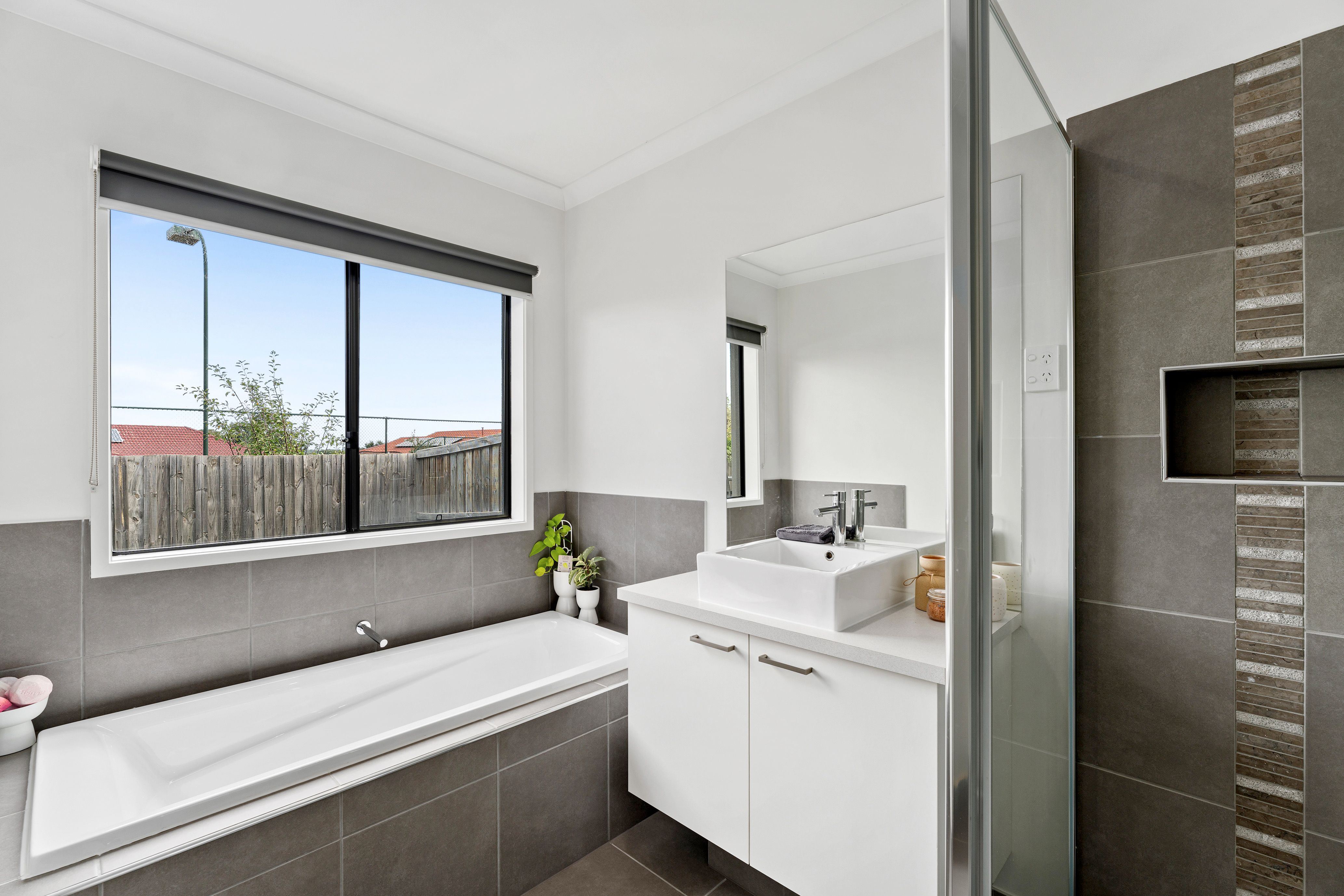 23 Pimelea Street — photo 8 of 10