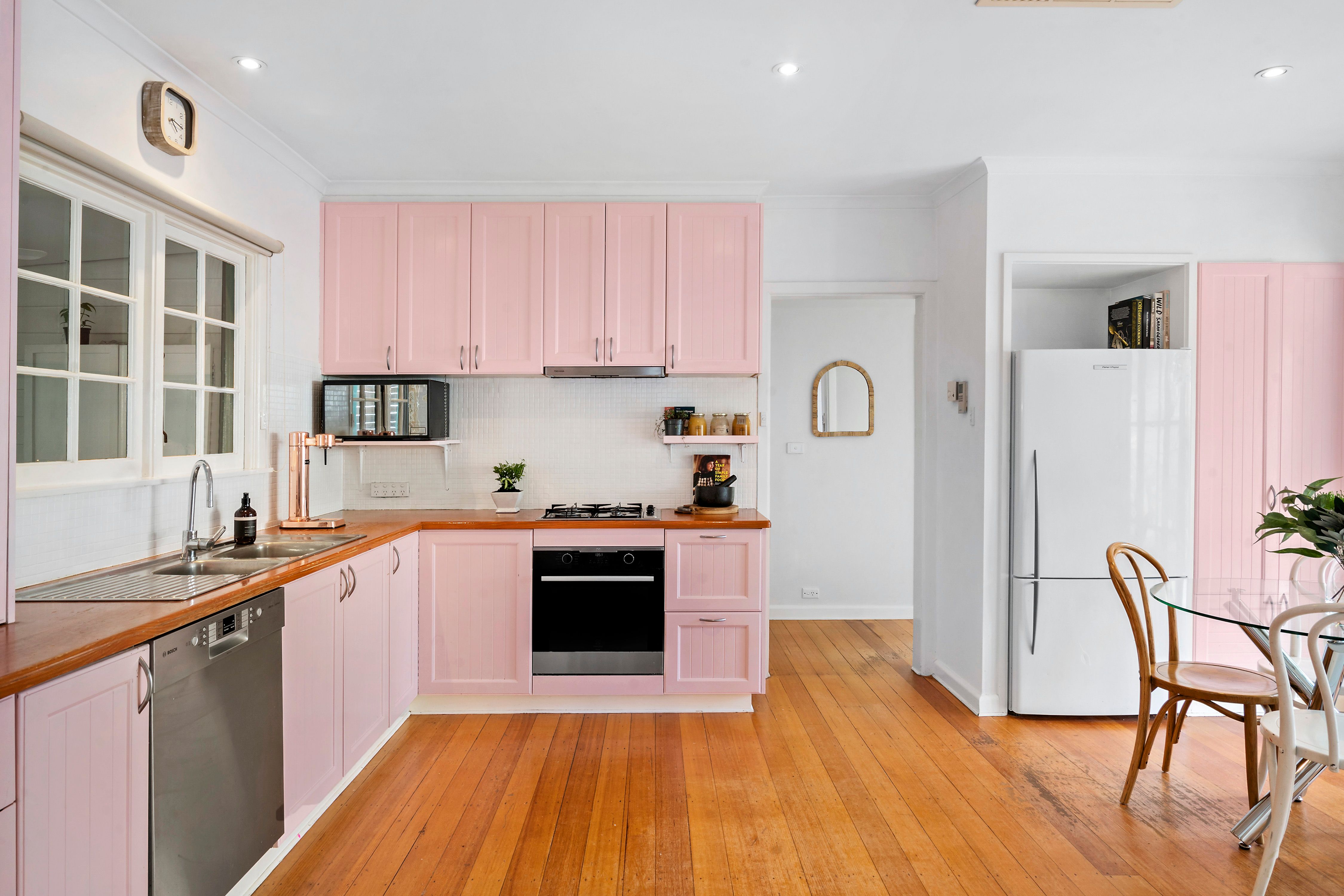 1 Heatherhill Road, Frankston, VIC 3199