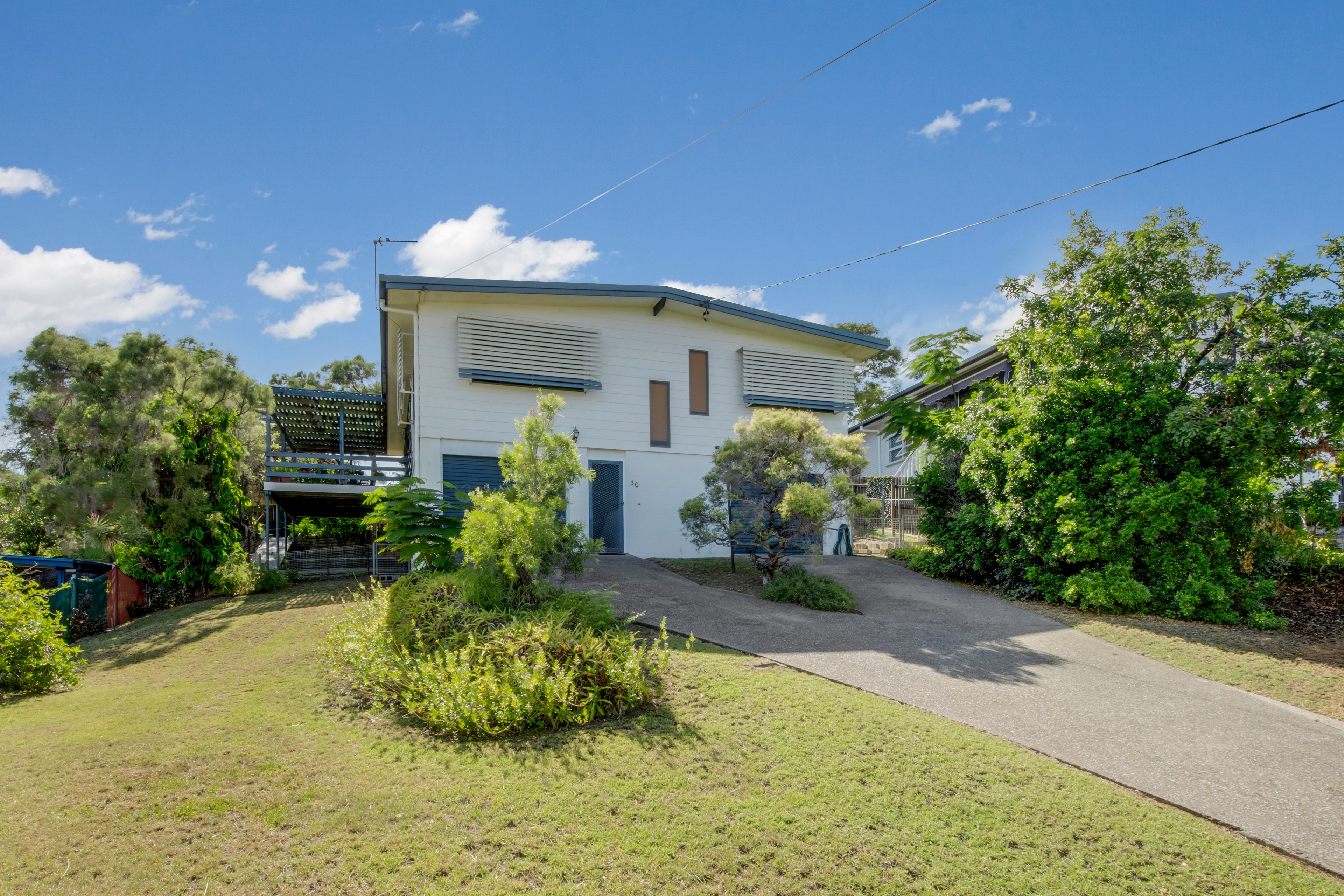 30 Higgins Street, West Gladstone, QLD 4680