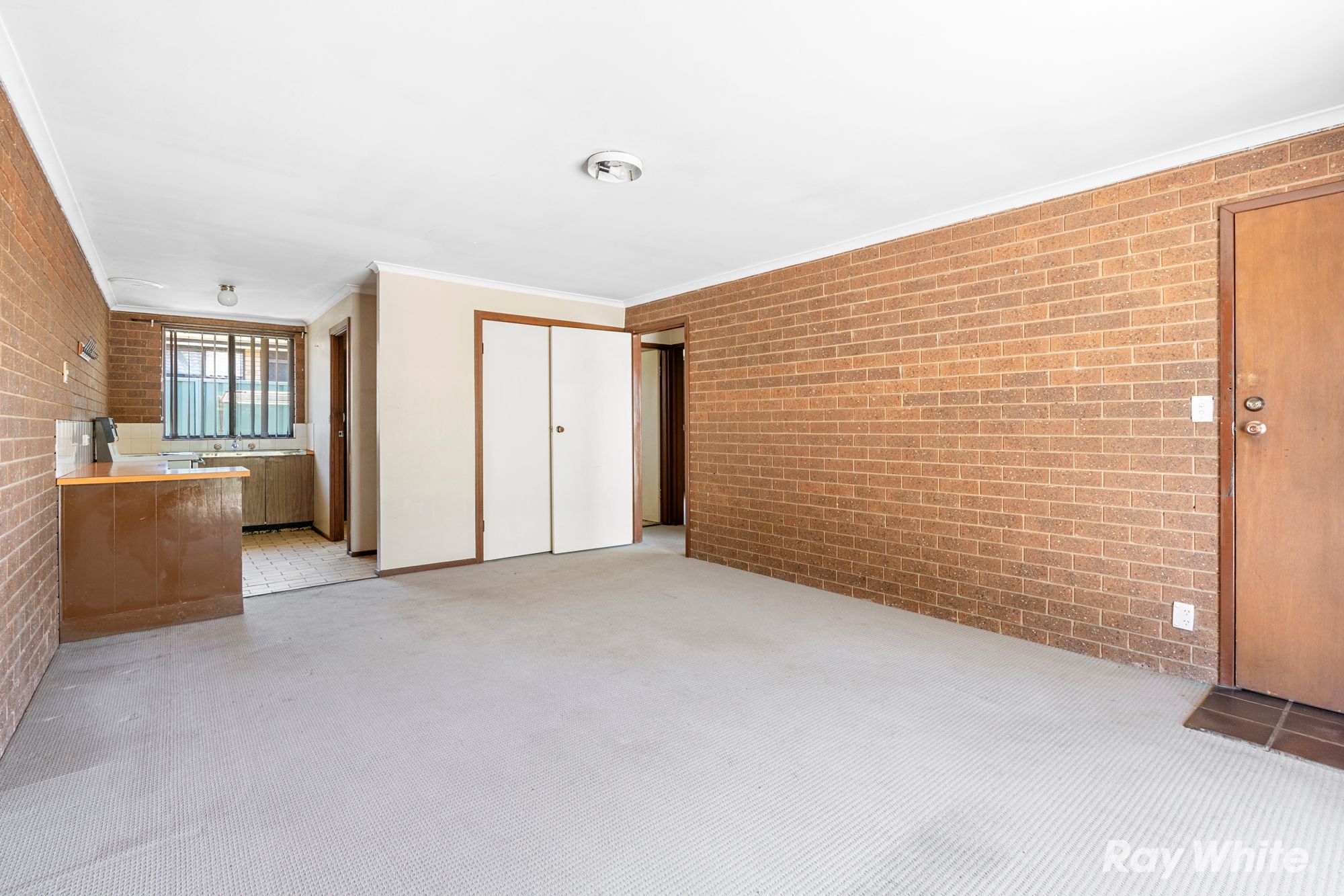 3/8 Kokoda Street, Ashmont, NSW 2650