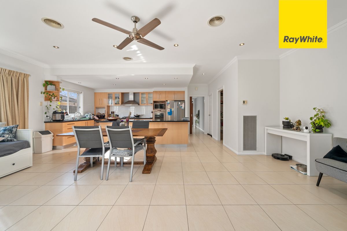 17 Wallaman Street — photo 9 of 29