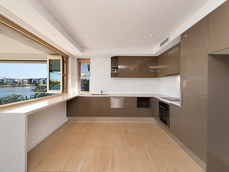 Apartment 136 Virginia Avenue, Hawthorne, QLD 4171