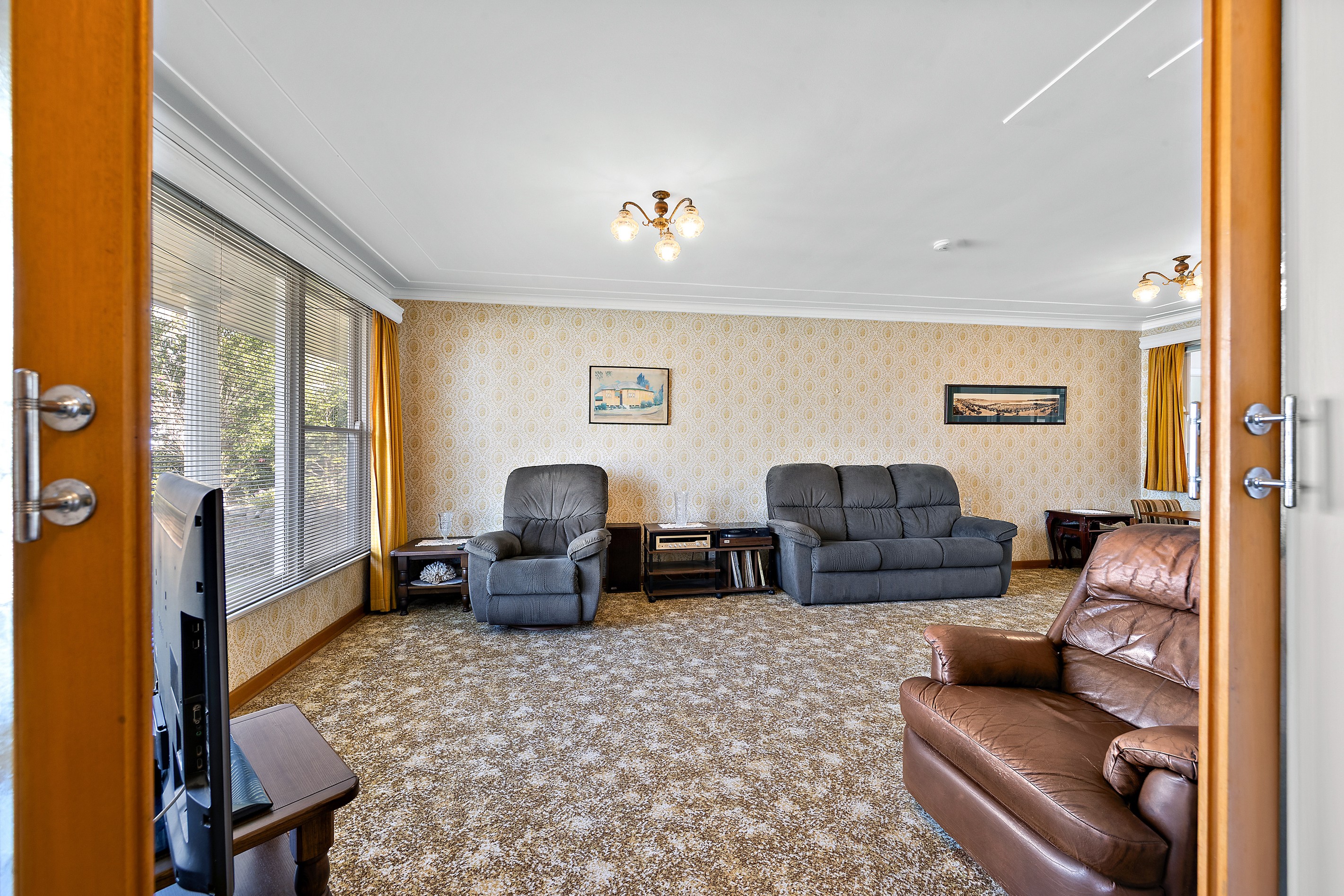8 Madison Drive, Adamstown Heights, NSW 2289