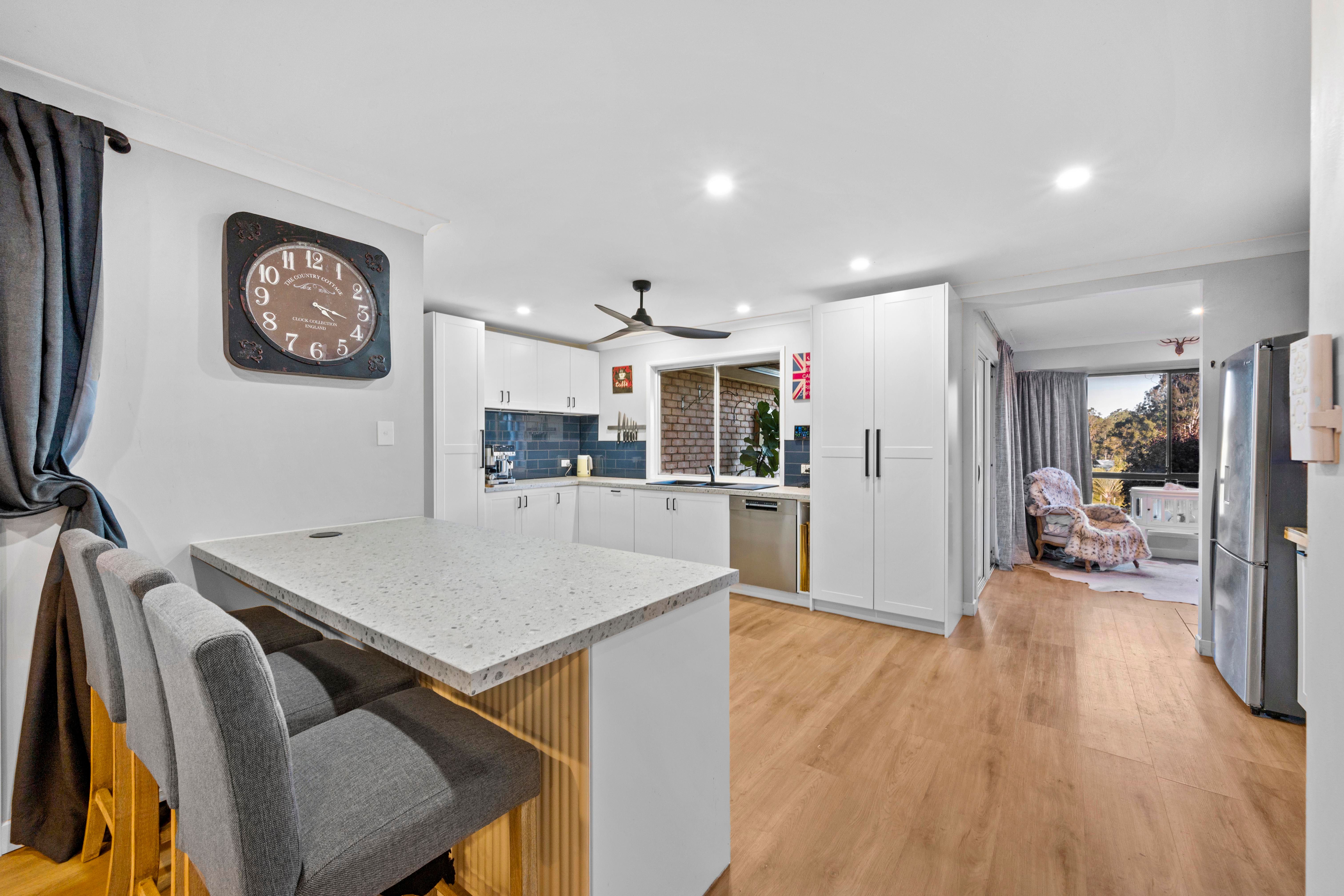162 Ironbark Drive — photo 8 of 29