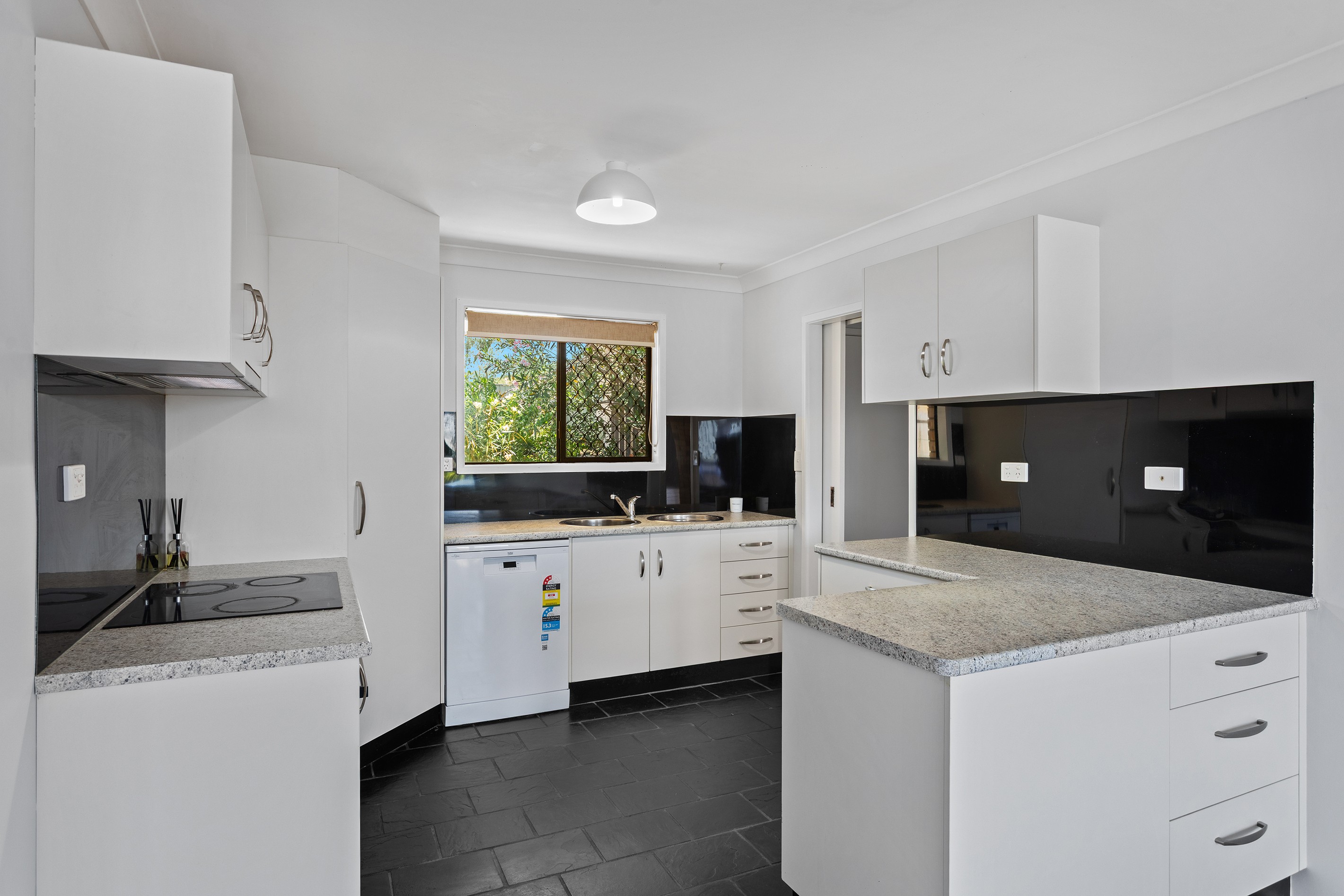 1/28 Robb Street, Oakey, QLD 4401