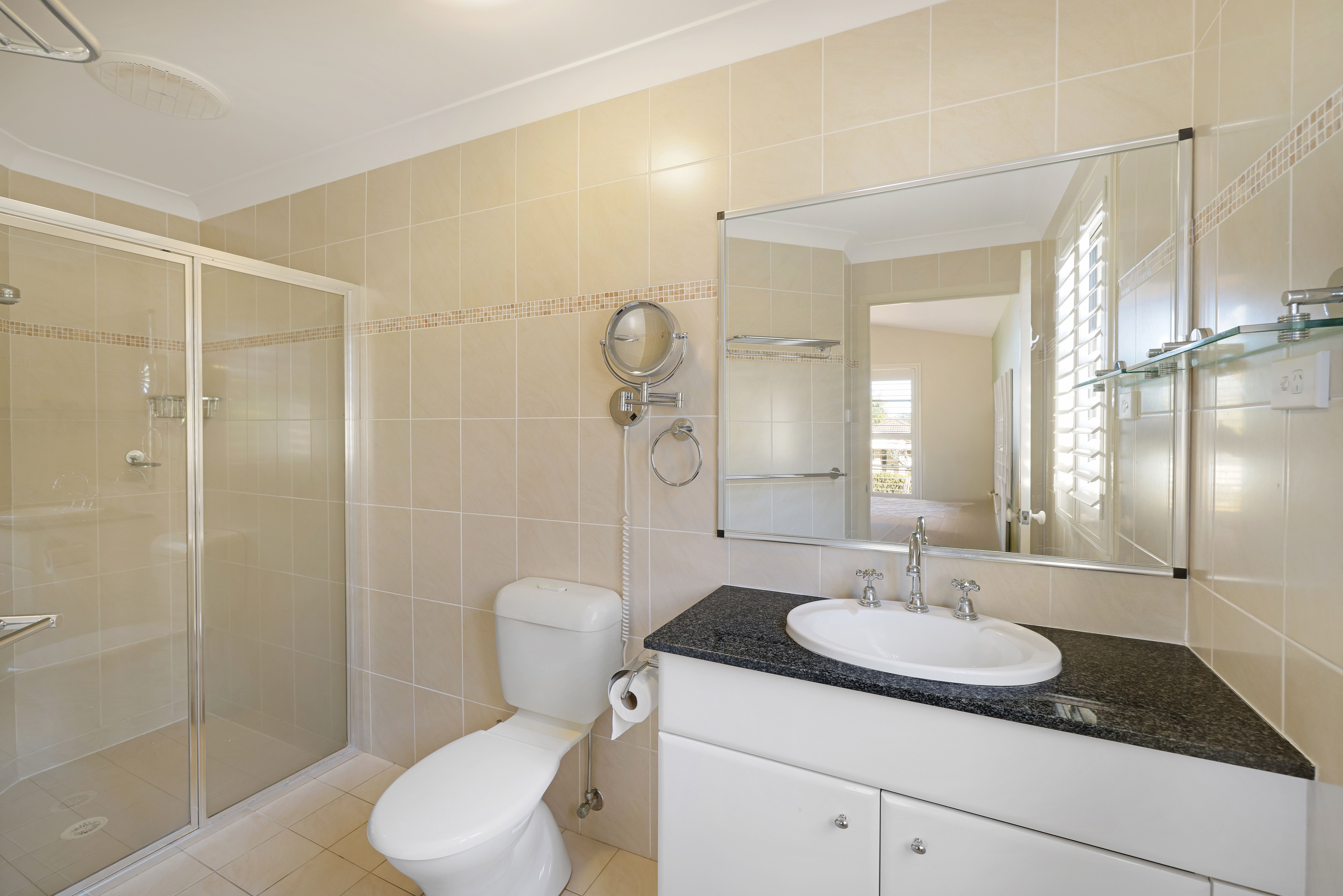 42 Stott Crescent — photo 9 of 25