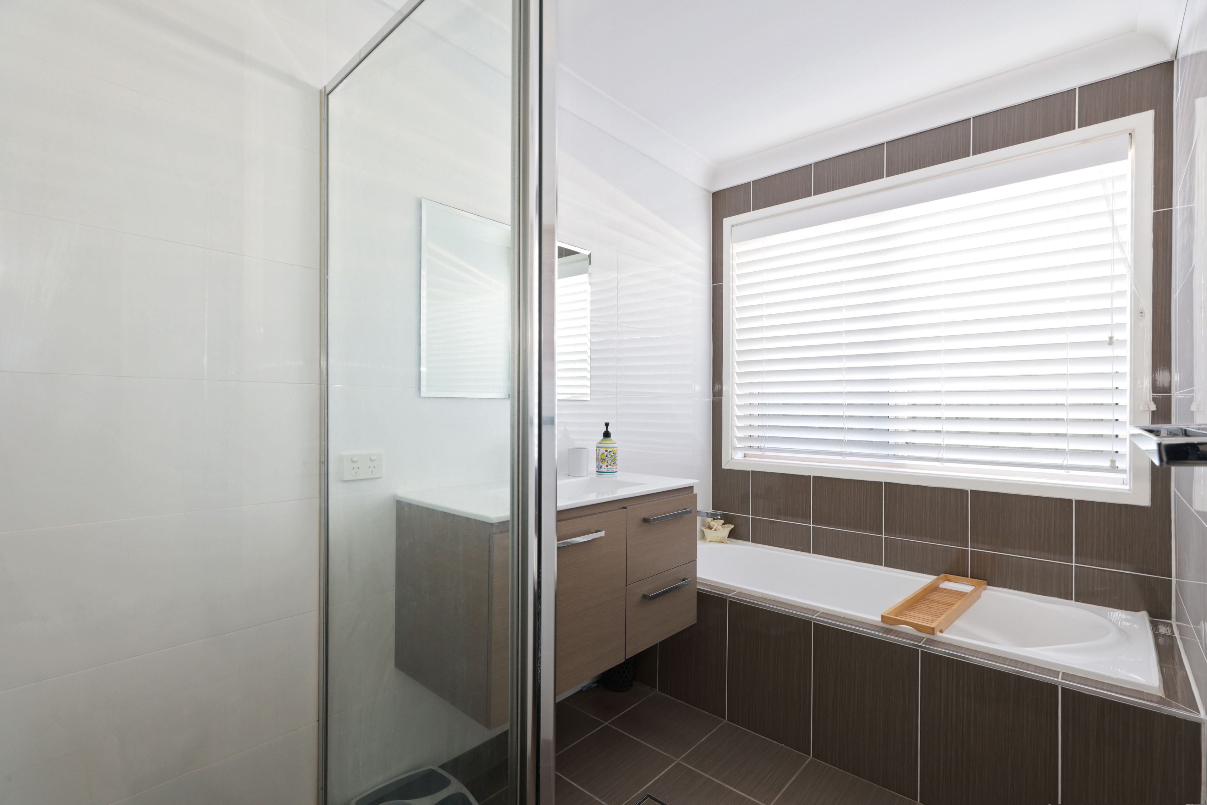 4 Tanglewood Place, Glenmore Park, NSW