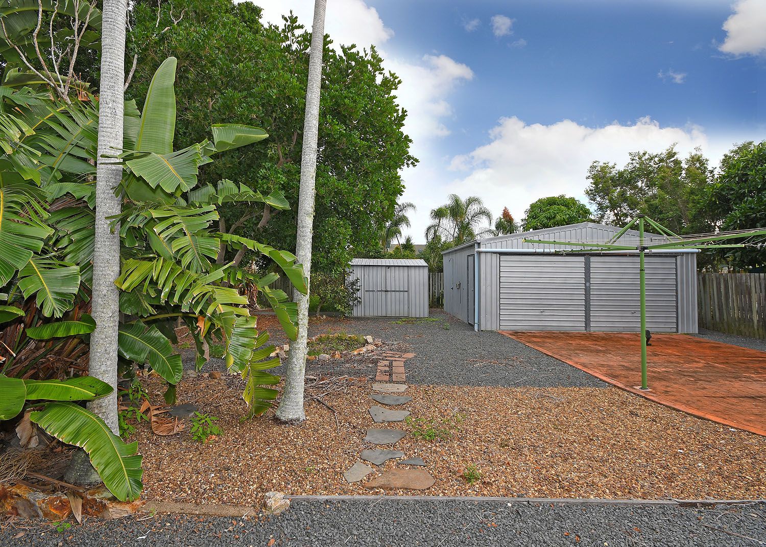 105 Limpus Street, Urangan, QLD 4655
