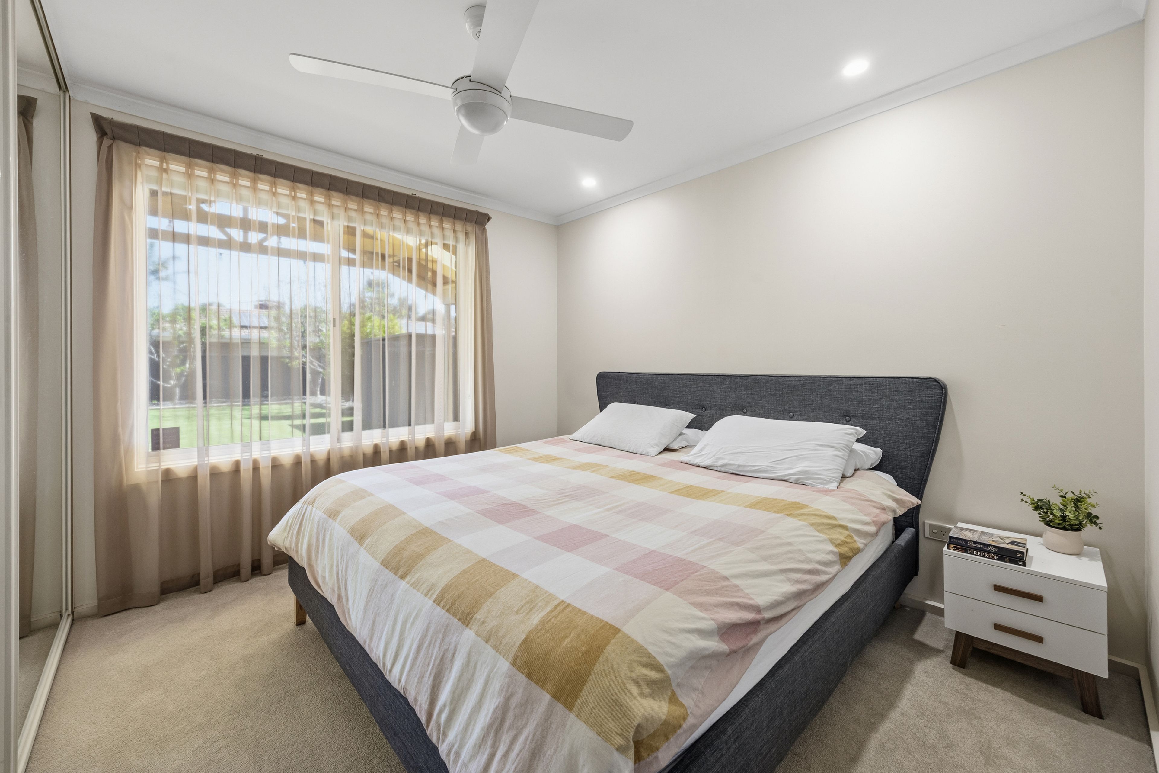 8/6 Grevillia Drive — photo 6 of 13
