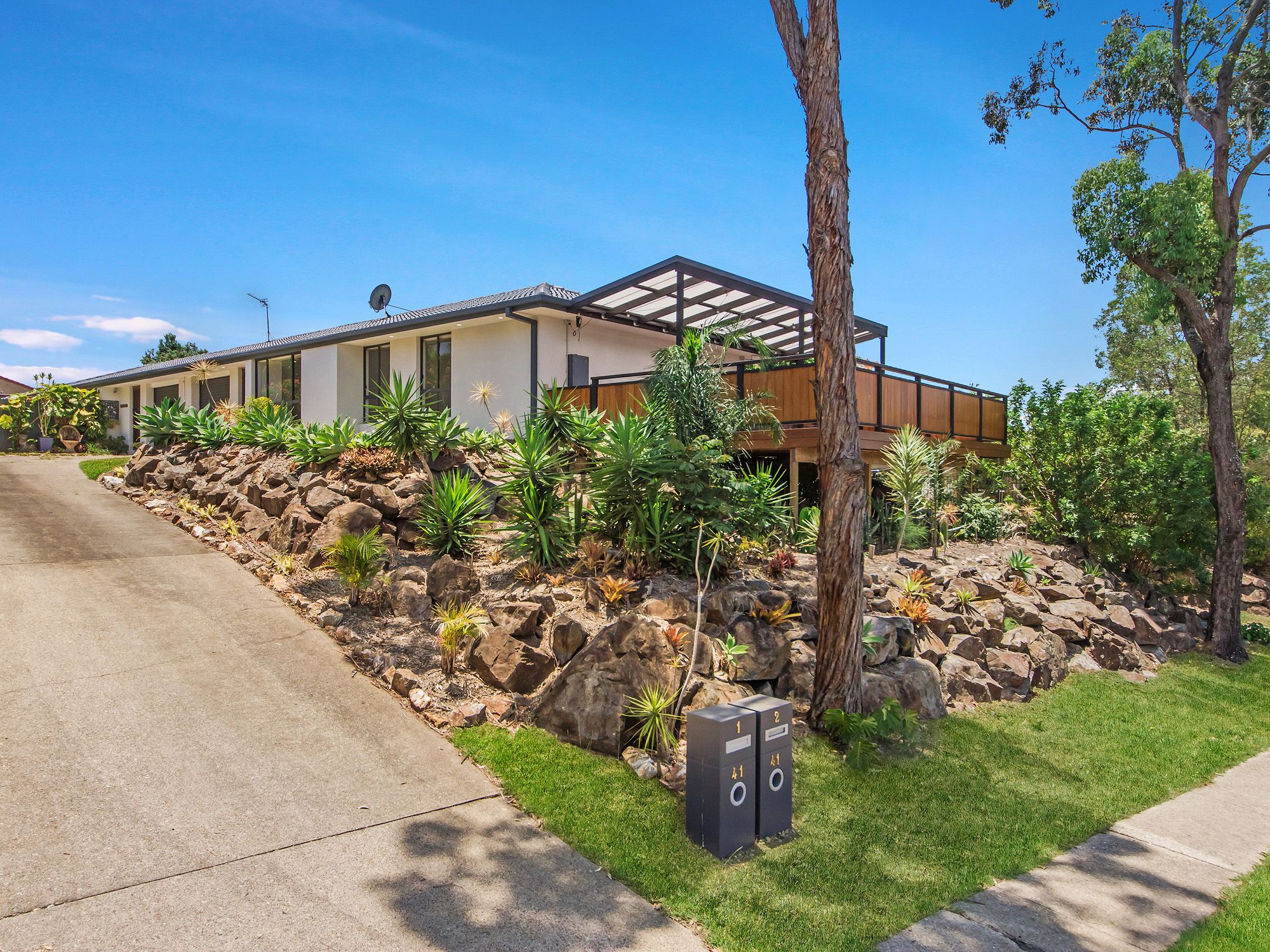 1/41 Alexander Drive, Highland Park, QLD 4211