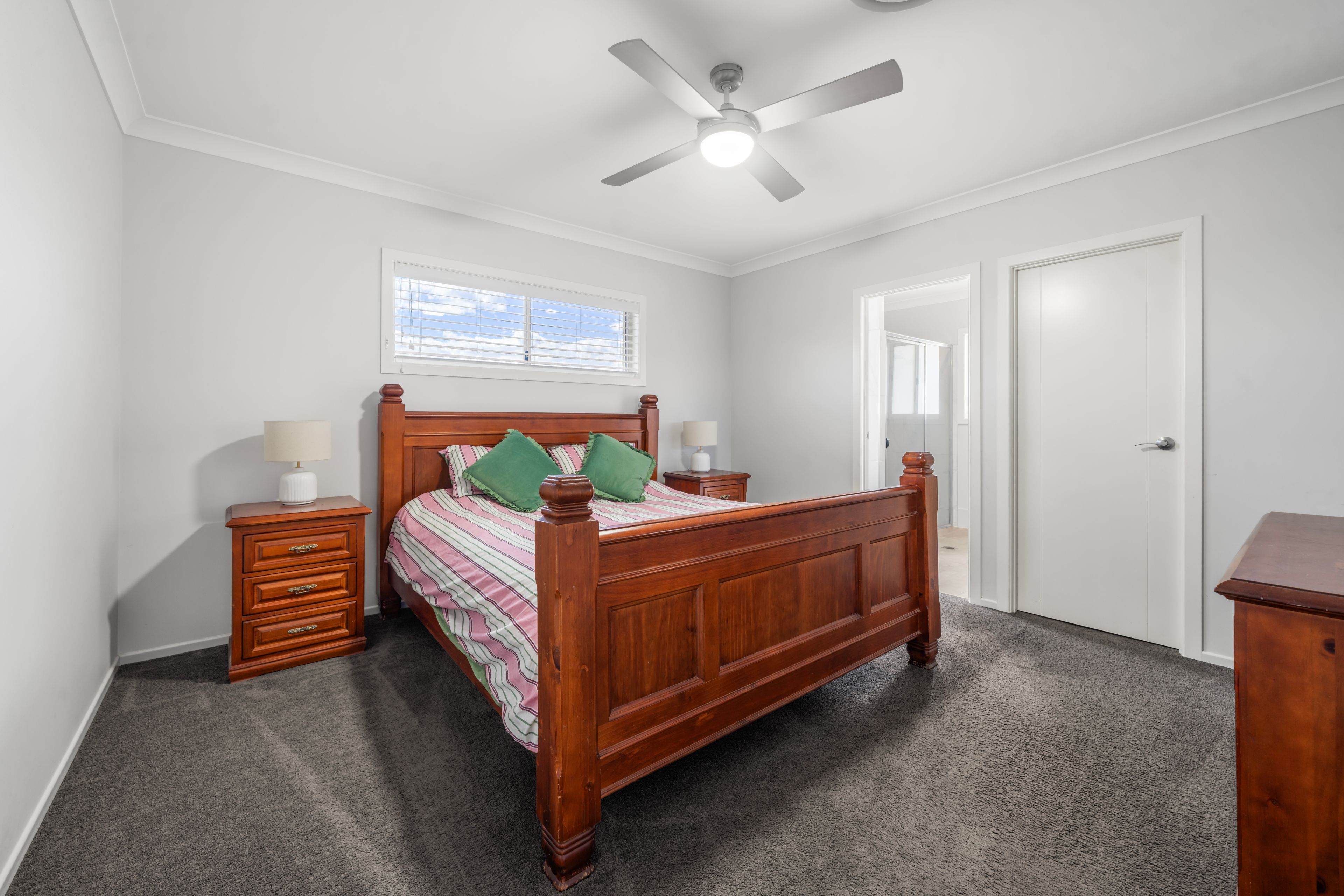 10 Southern Cross Drive — photo 8 of 30
