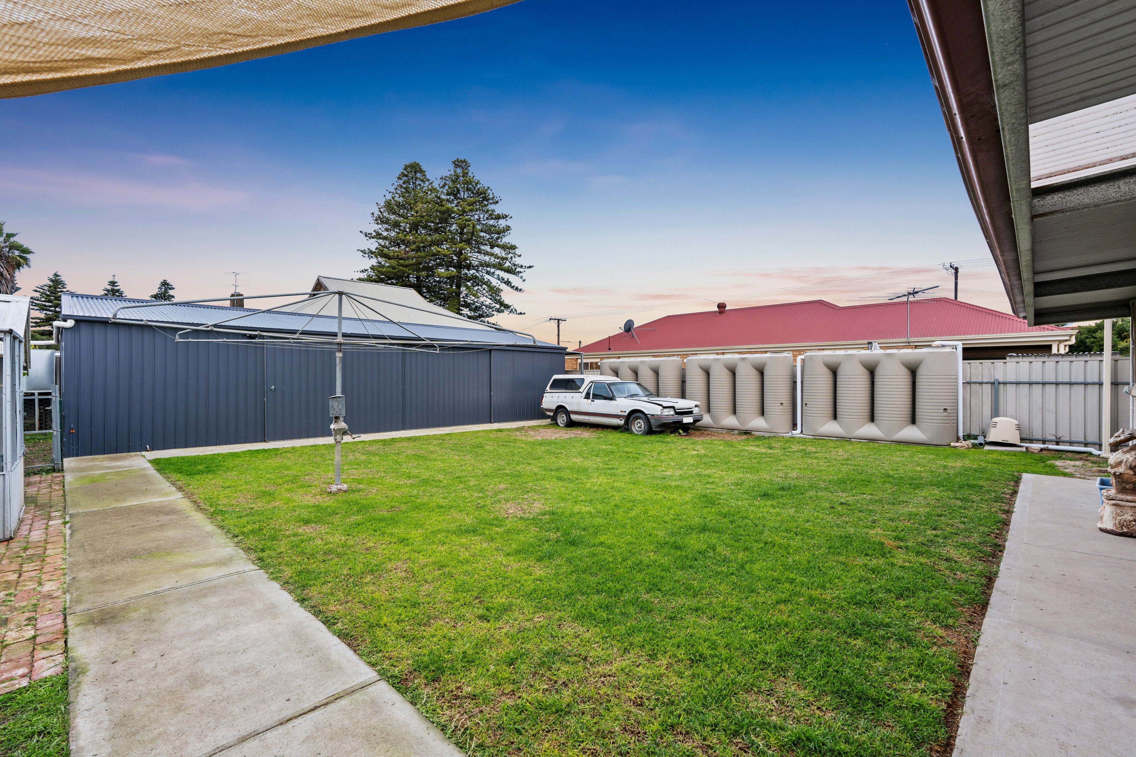 10 Myall Avenue — photo 23 of 25