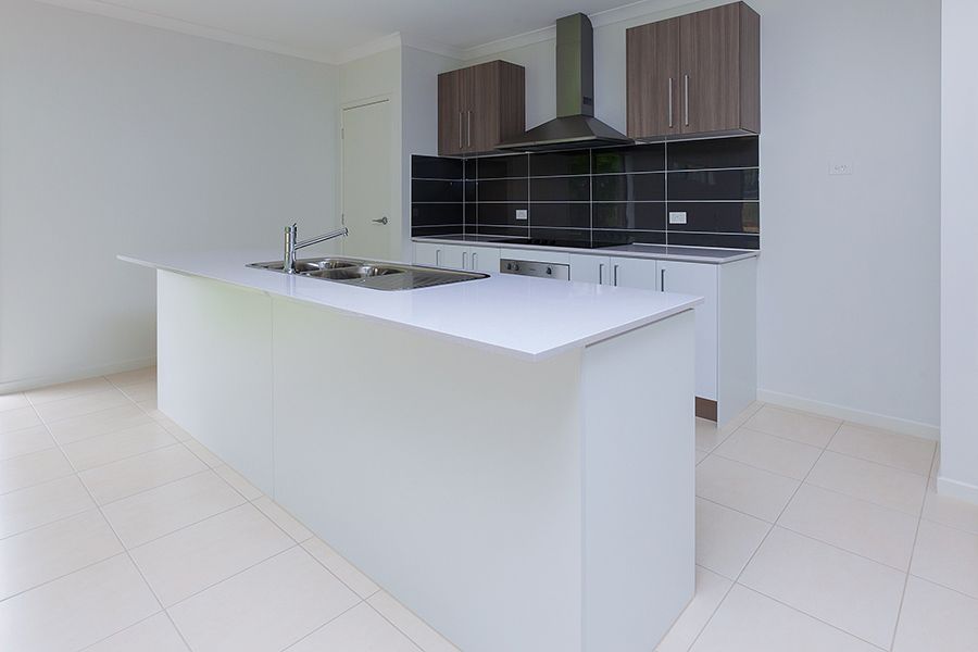 52A MOSS Road, Camira, QLD 4300