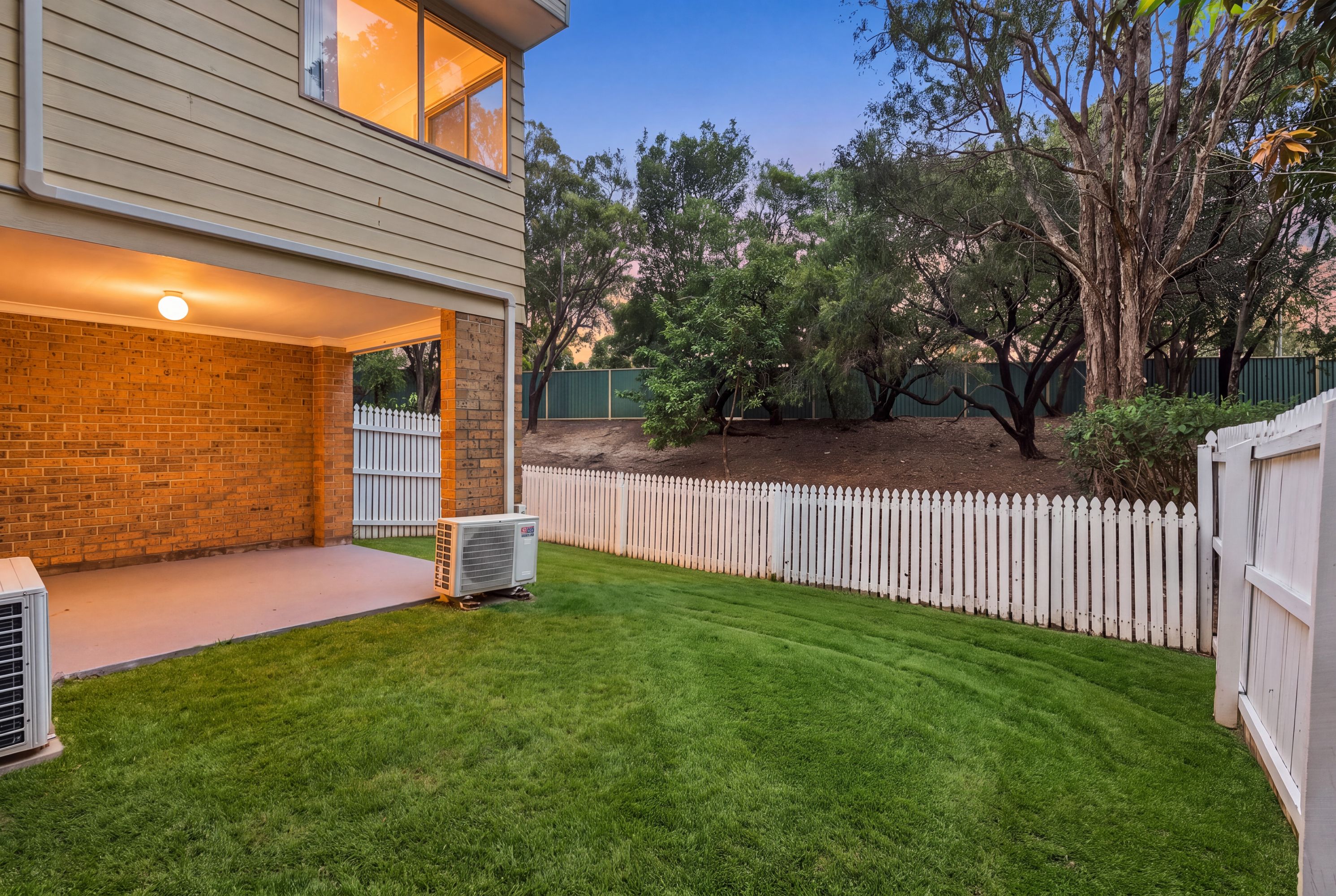 204/641 Pine Ridge Road — photo 3 of 24