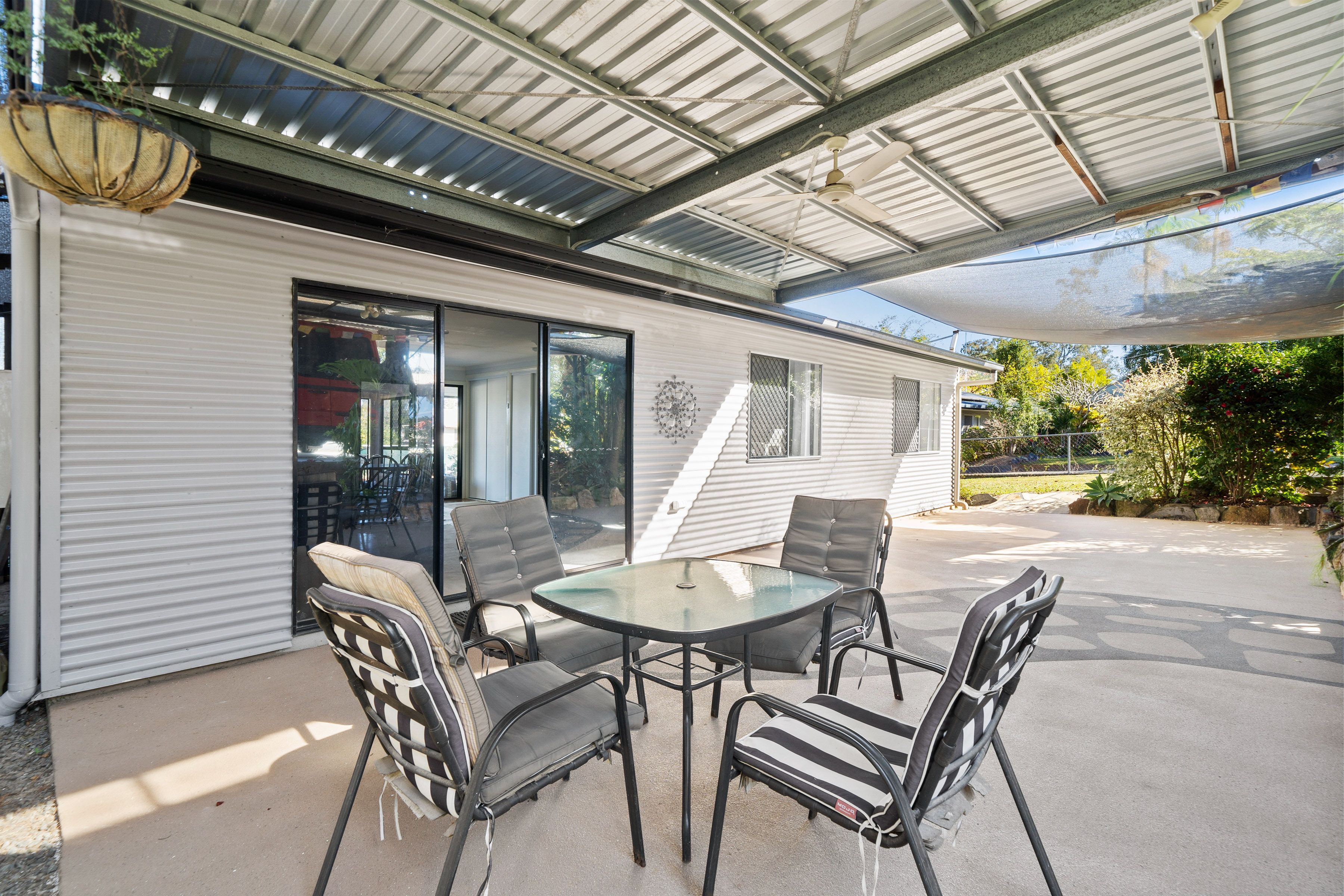 5 Girralong Street — photo 8 of 10