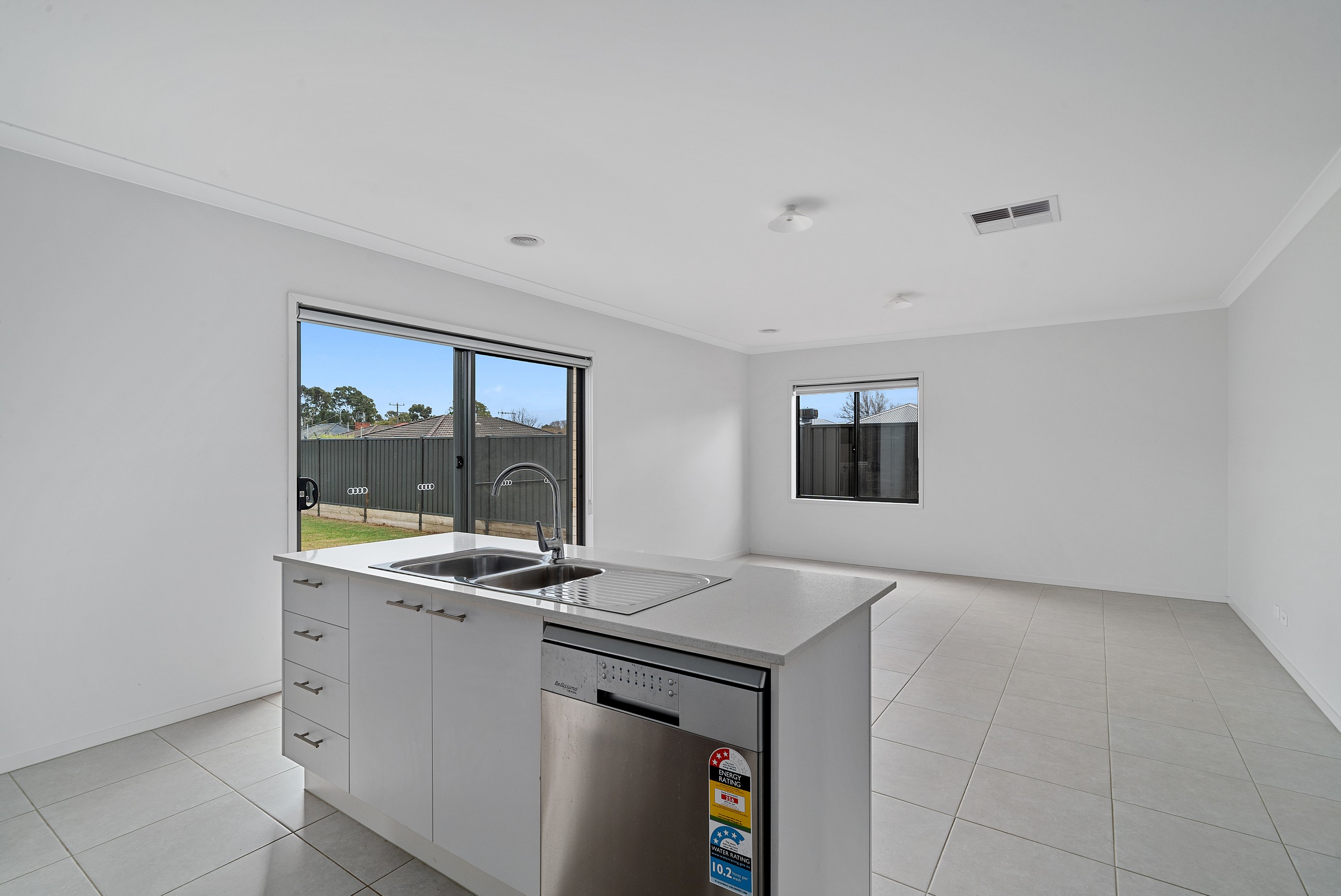 4 Elizabeth Street, Euroa, VIC 3666