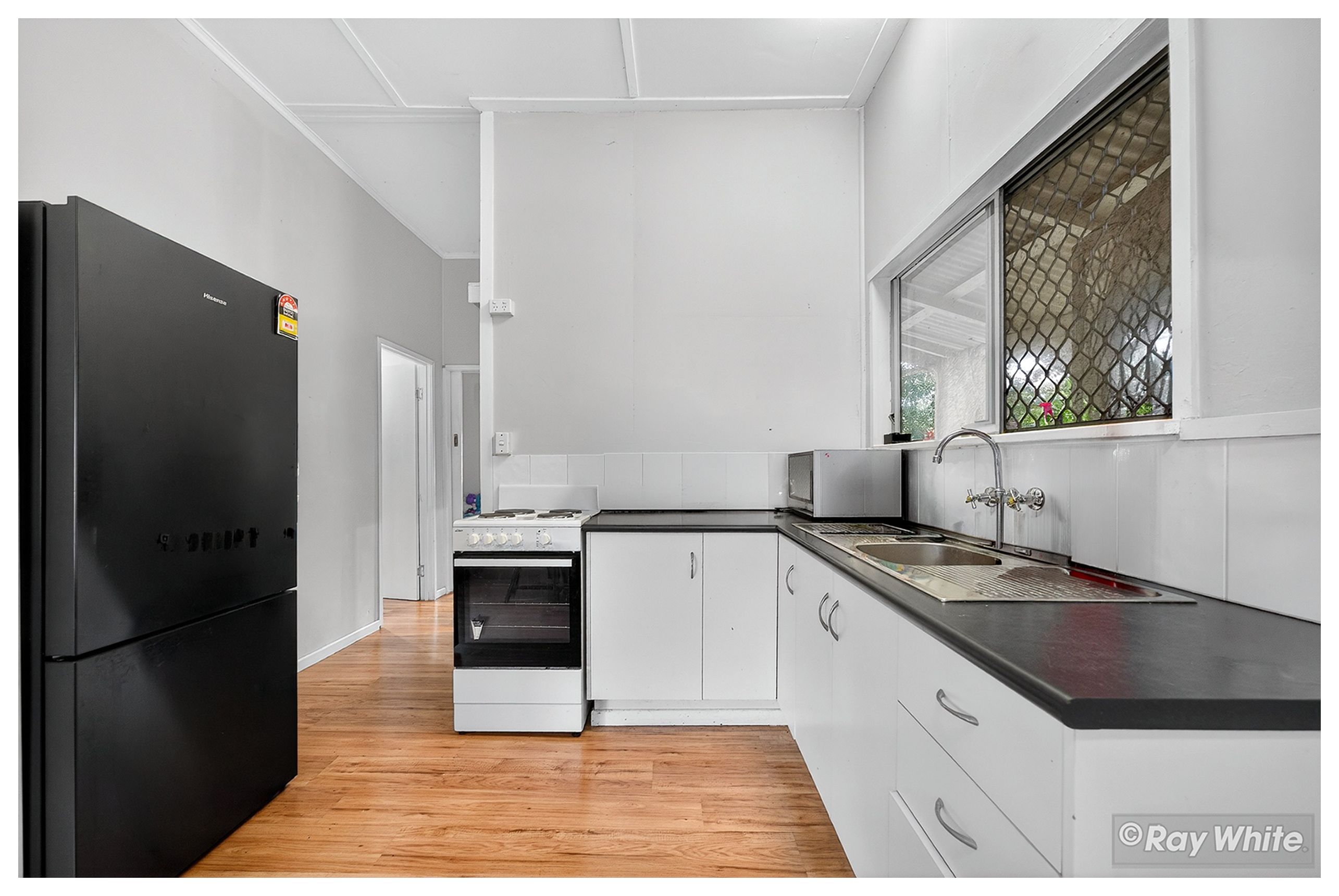 216 Lion Creek Road, Wandal, QLD 4700