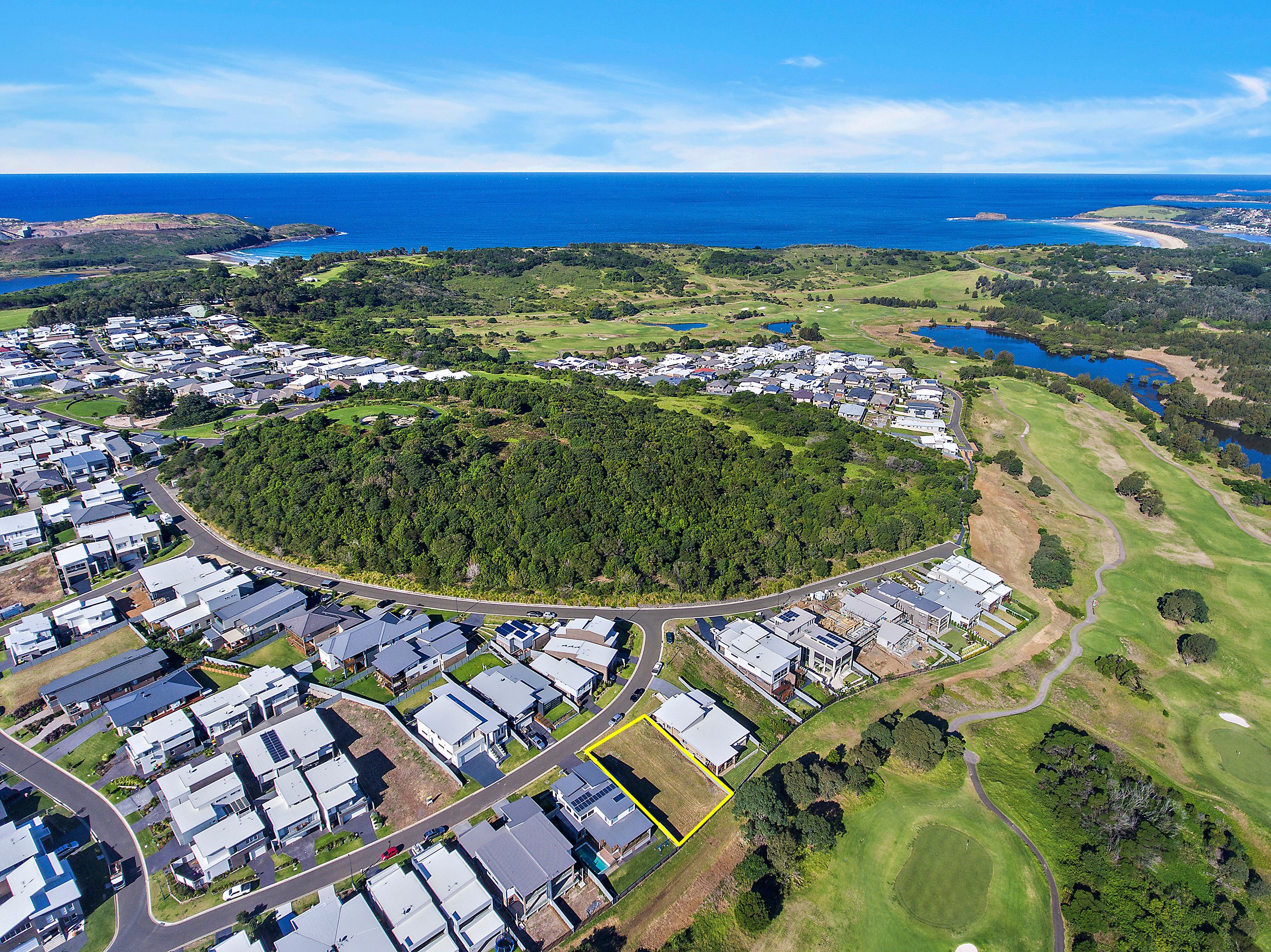 18 Glades Parkway, Shell Cove, NSW 2529