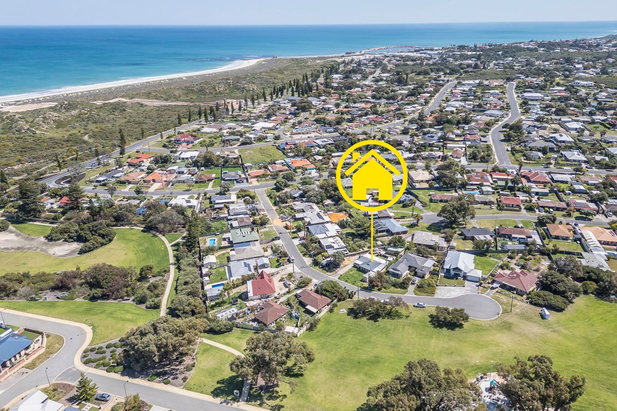11 Mitchell Place — photo from Ray White Northern Coast