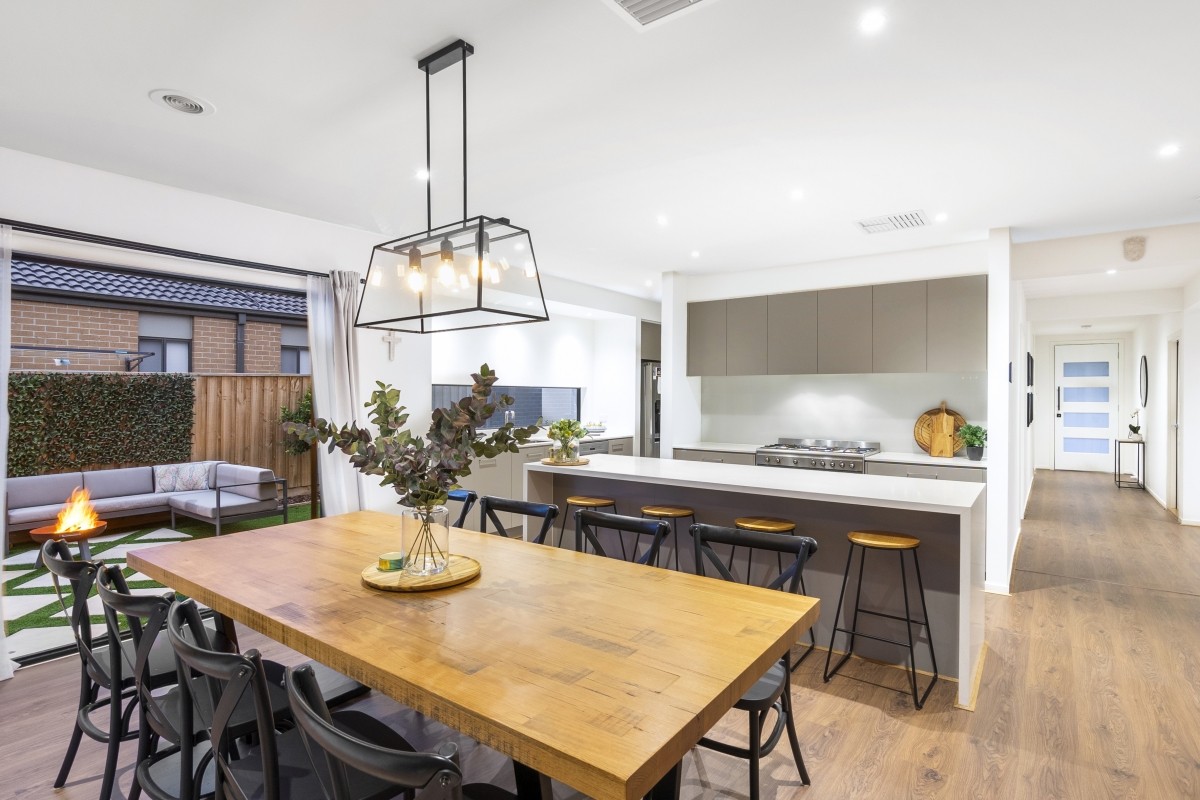 5 Adelong Street, Werribee, VIC 3030