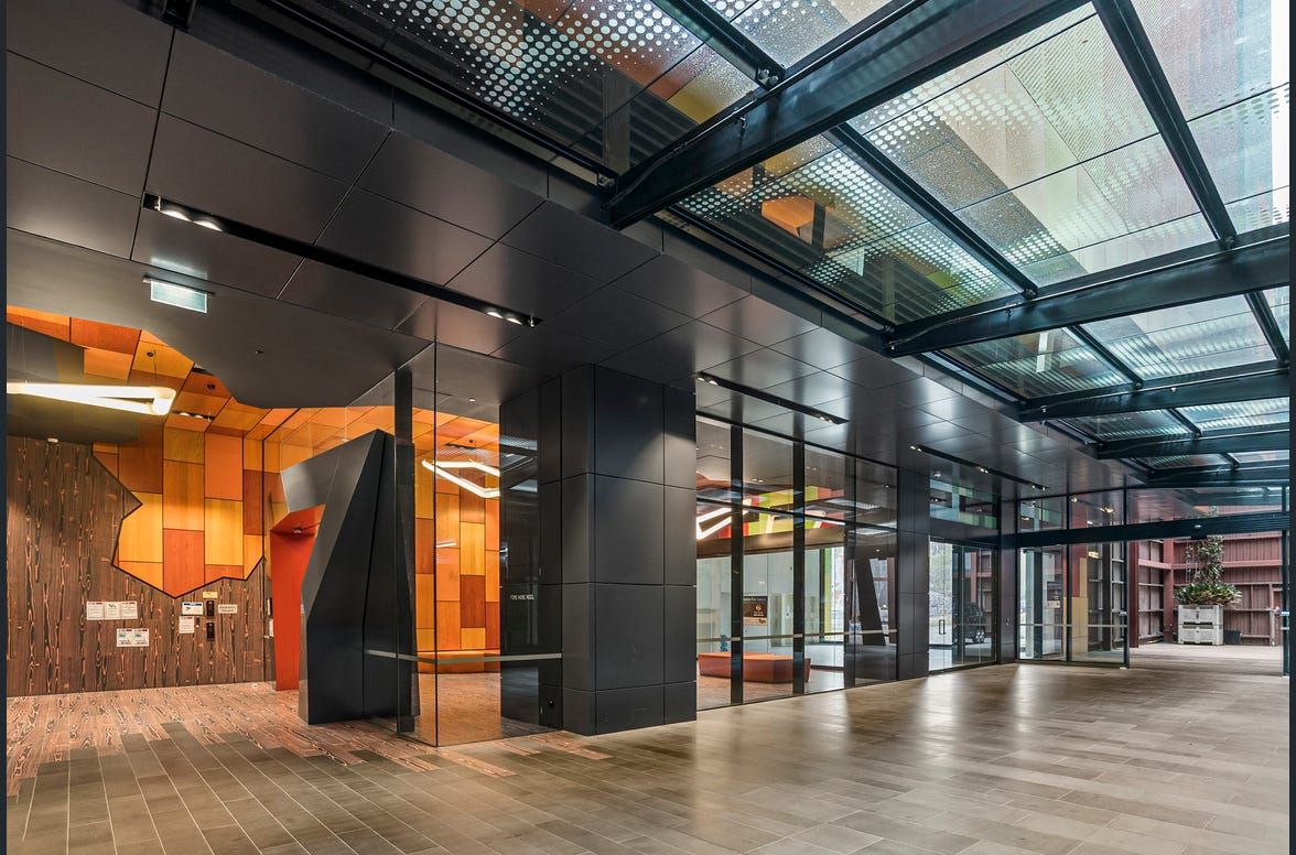 2401/555 Swanston Street — photo 11 of 13