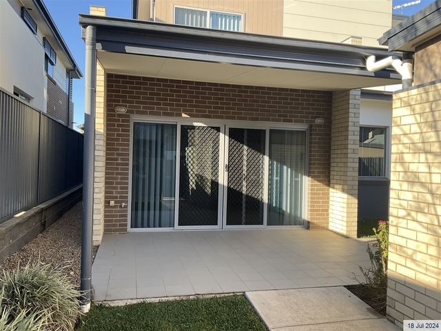 60 Lumsden Avenue — photo 10 of 14
