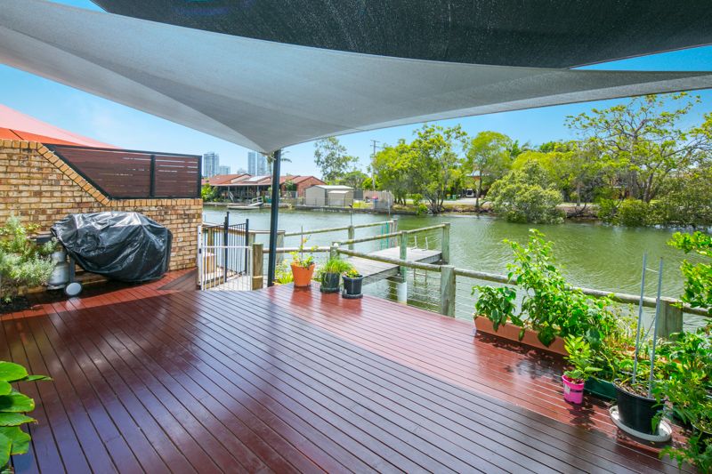 2/7 Perry Place, Biggera Waters, QLD 4216