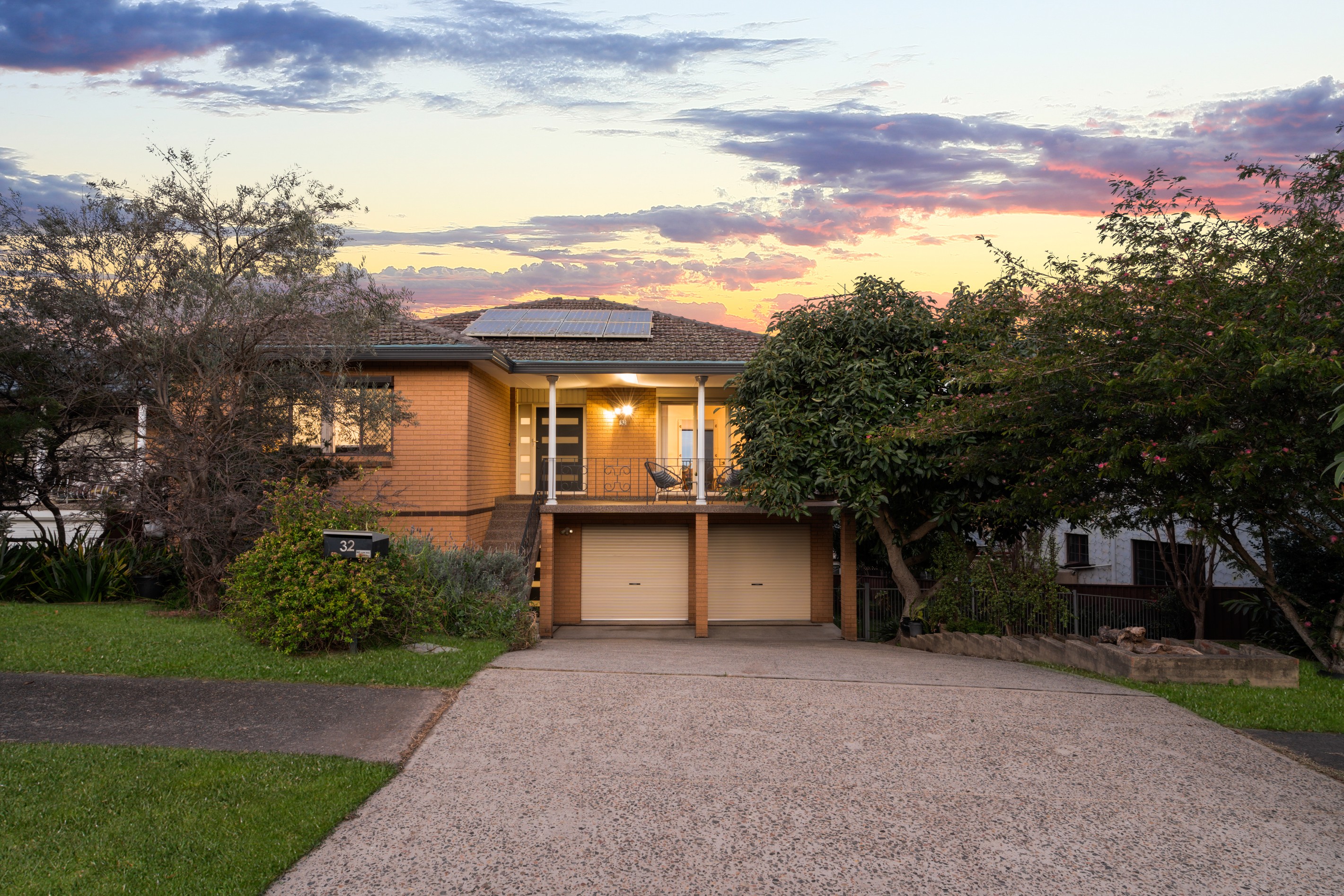 32 Phoenix Crescent, Casula, NSW 2170