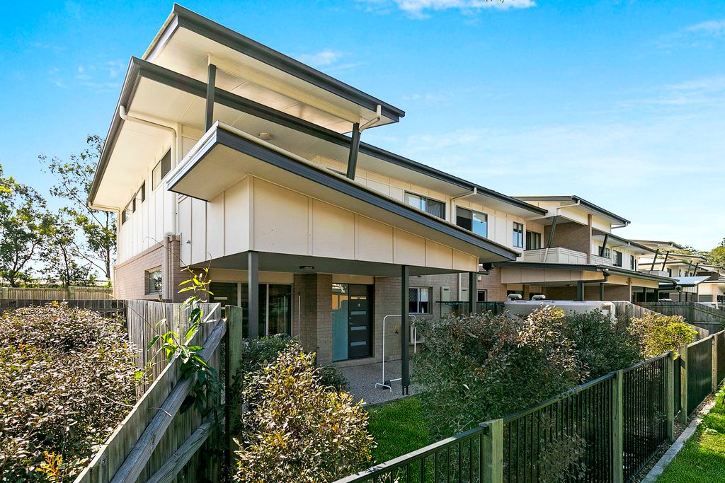 2/7 Debra Street, Coopers Plains, QLD 4108