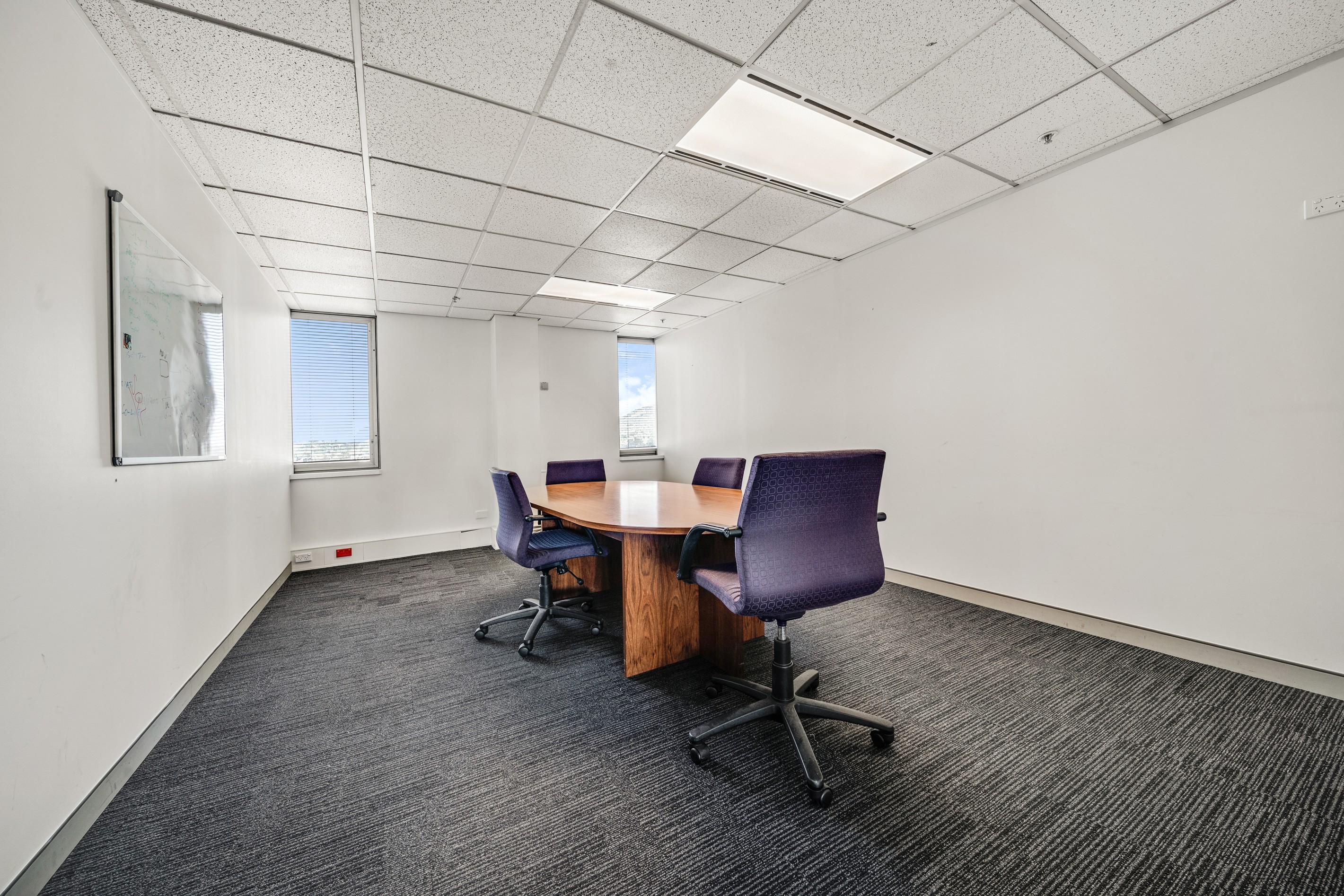 1 Bowes Place, Phillip, ACT 2606