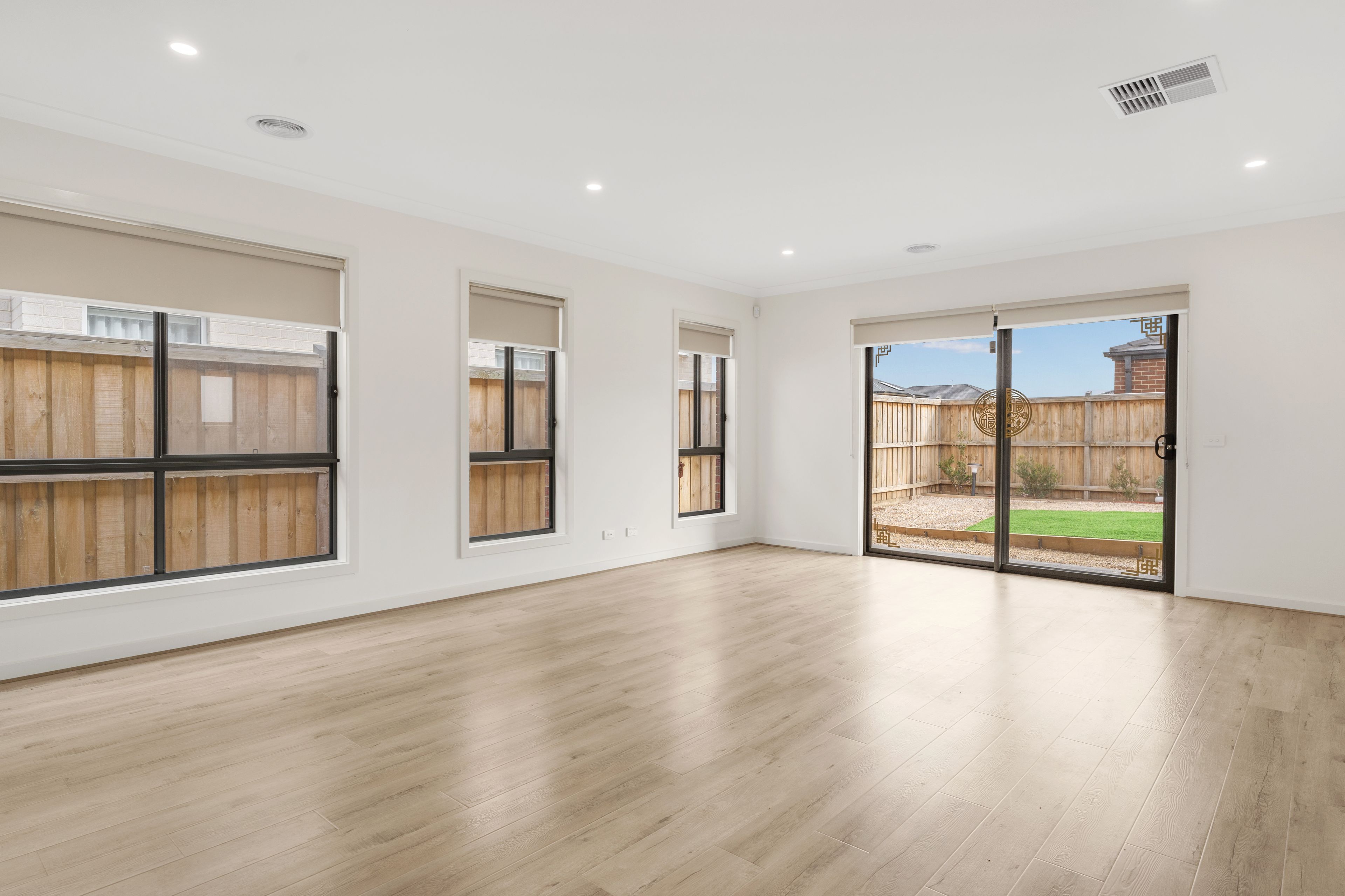 43 Barrabool Boulevard, Mambourin, VIC 3024