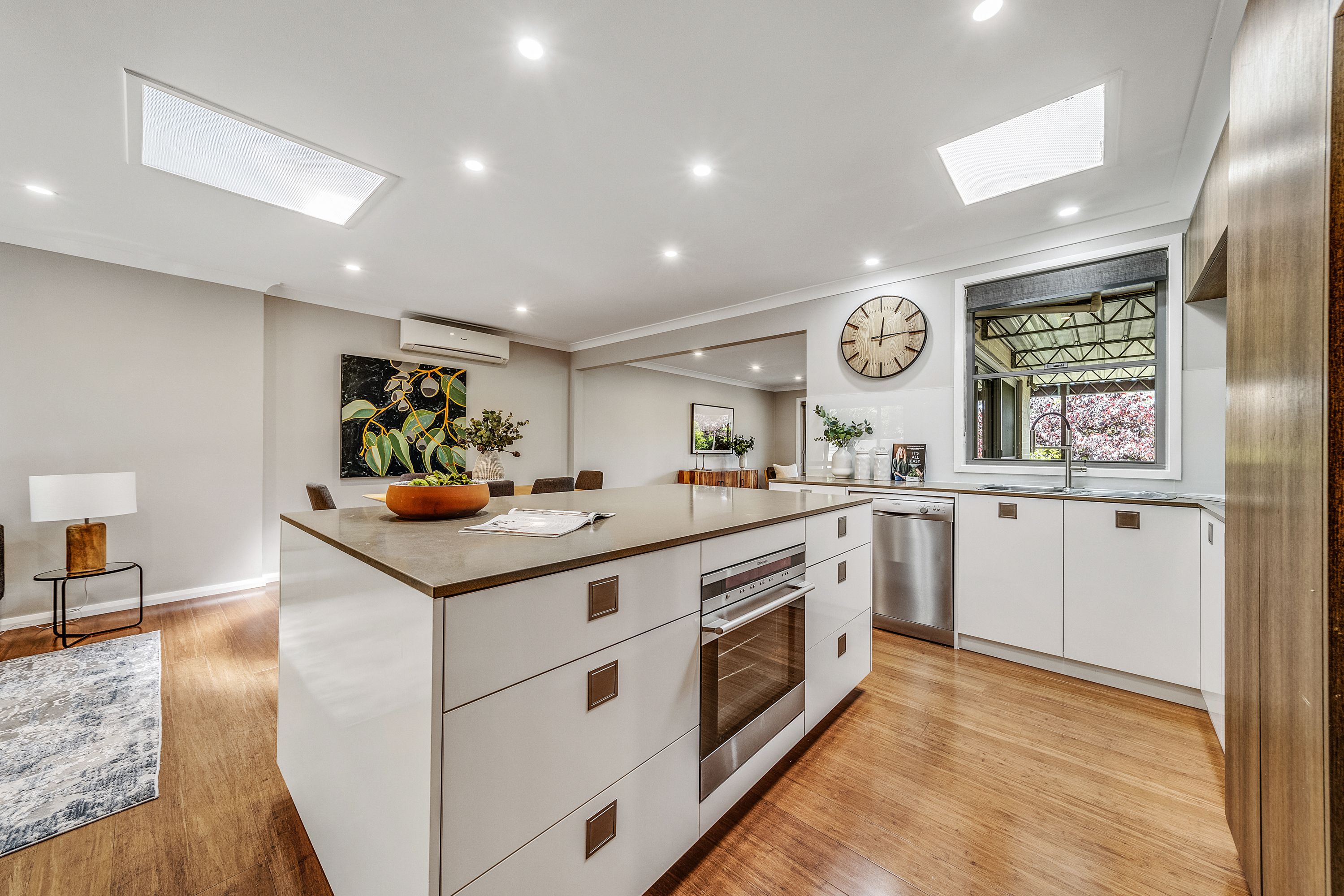 8 Shand Place, Latham, ACT 2615
